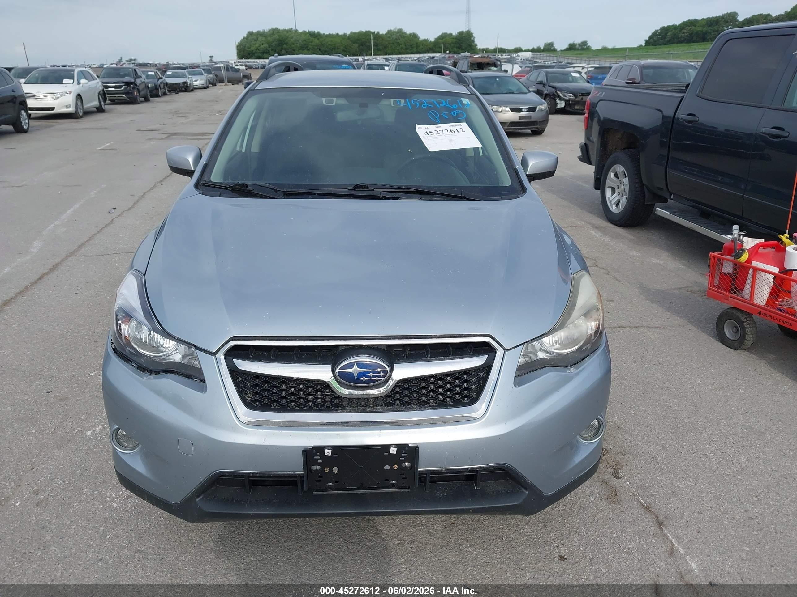 2015 Subaru Xv Crosstrek 2.0i Premium Silver vin: JF2GPAFC8F8228812