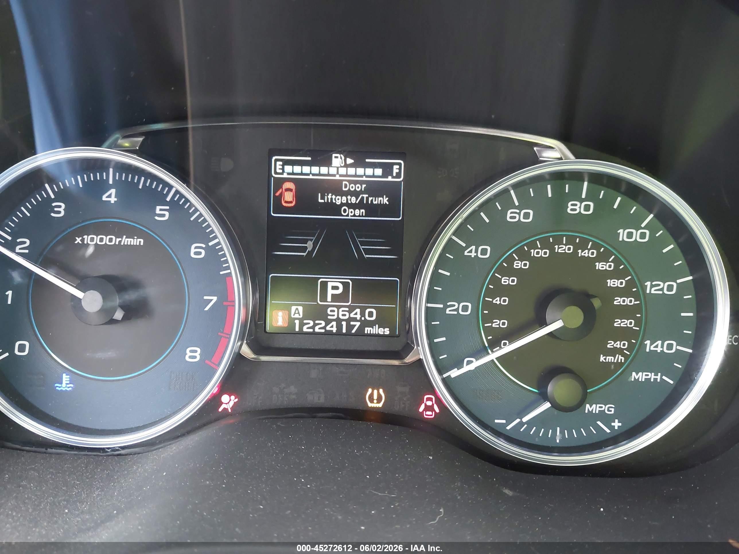 2015 Subaru Xv Crosstrek 2.0i Premium Silver vin: JF2GPAFC8F8228812