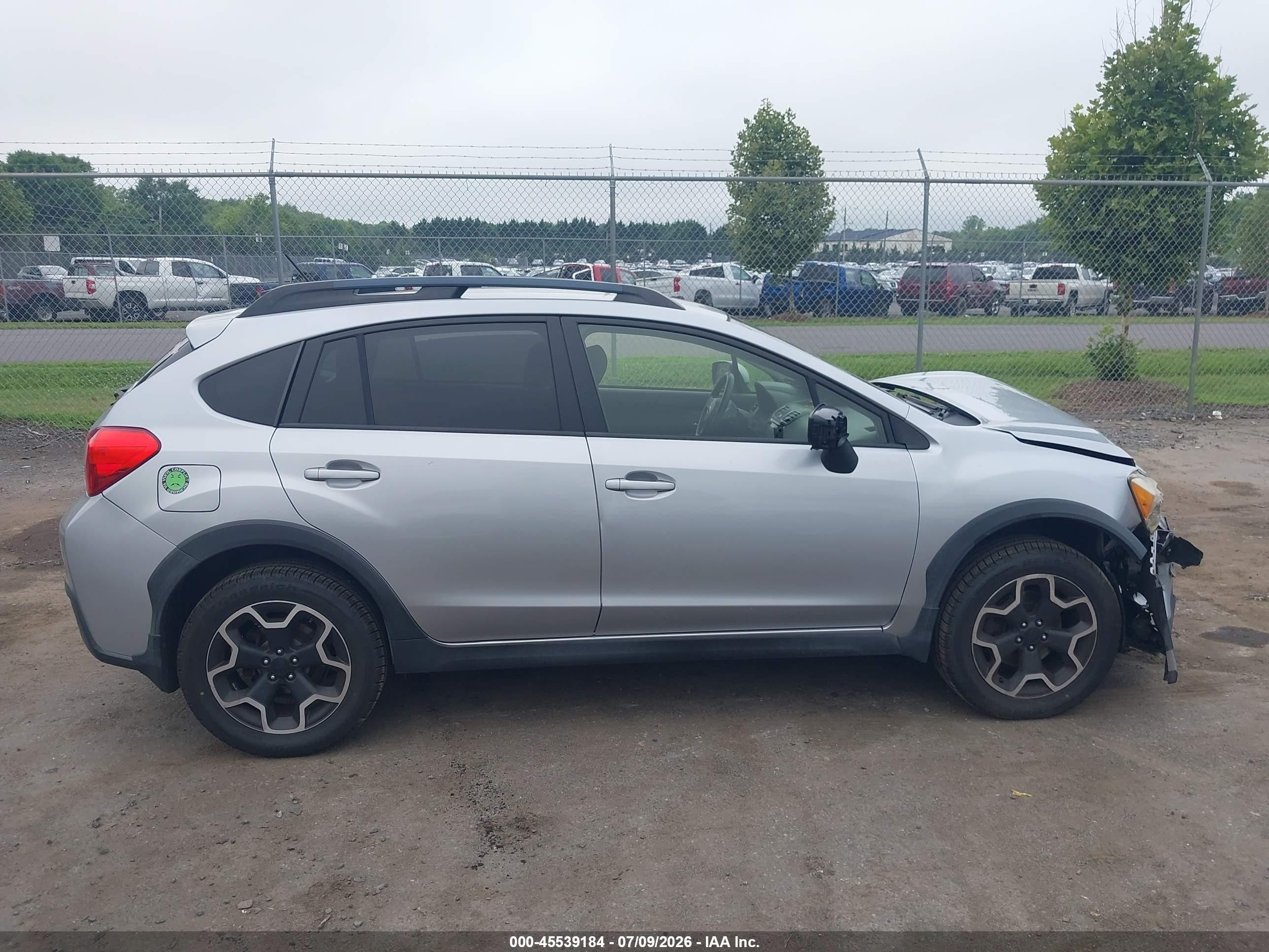 2015 Subaru Xv Crosstrek 2.0i Premium Silver vin: JF2GPAFC9F8309527