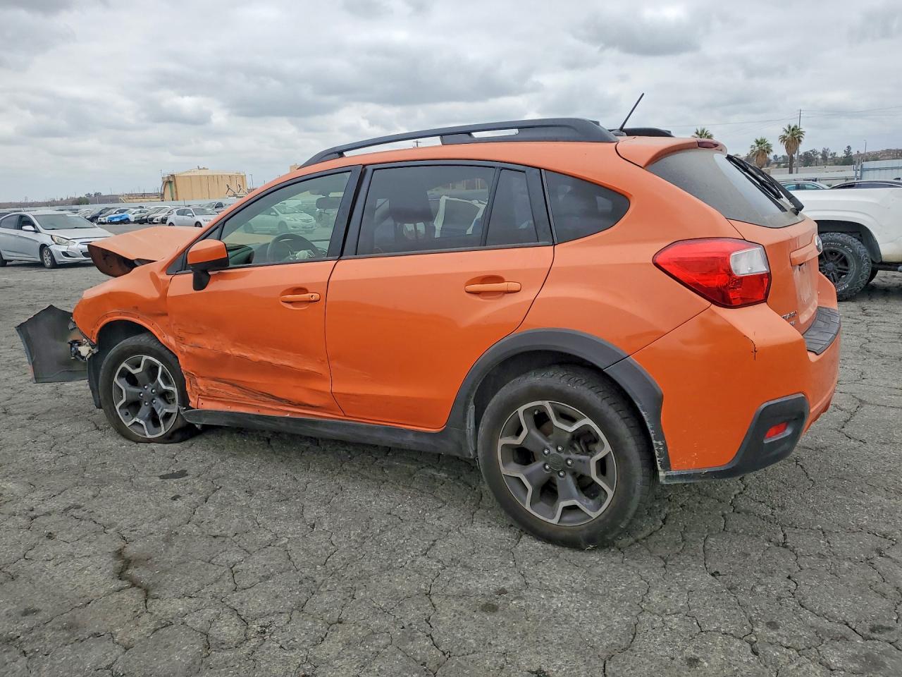 2015 Subaru Xv Crosstrek 2.0 Premium Orange vin: JF2GPAFCXFH288803