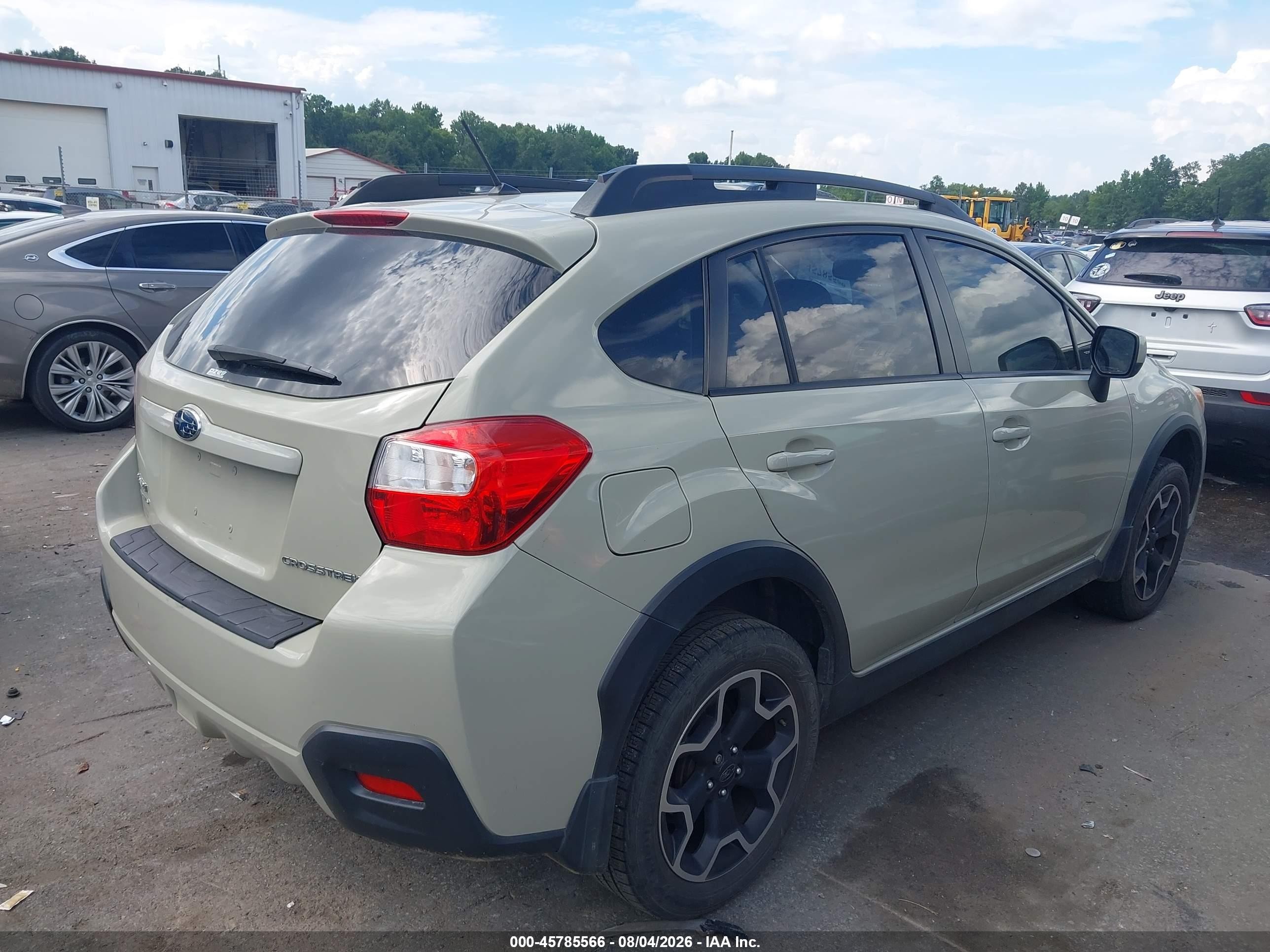 2013 Subaru Xv Crosstrek 2.0i Limited Beige vin: JF2GPAGC0D2886574