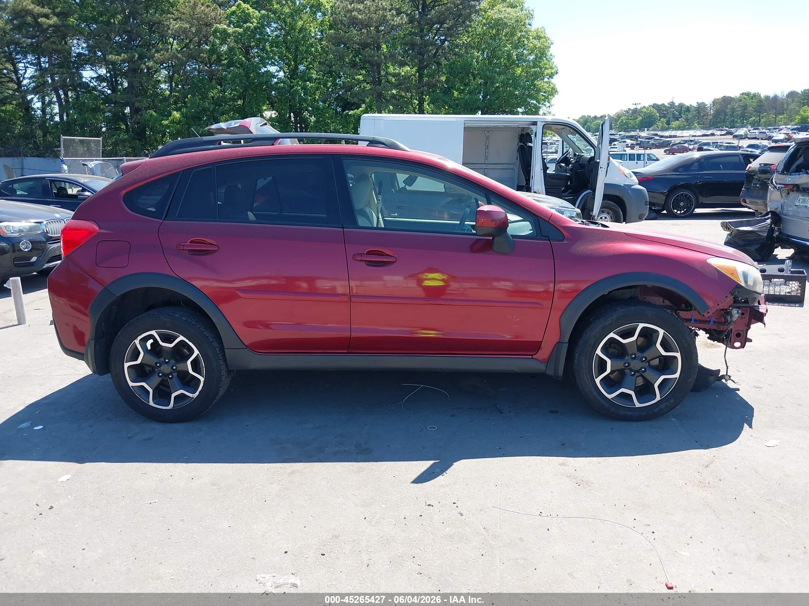 2013 Subaru Xv Crosstrek 2.0i Limited Red vin: JF2GPAGC0DH877726