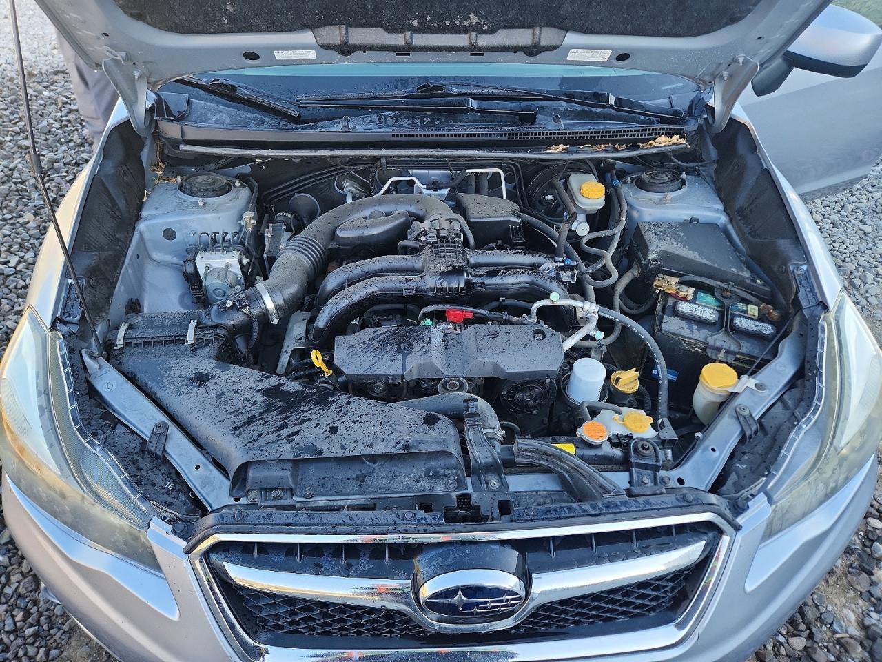 2014 Subaru Xv Crosstrek 2.0 Limited Silver vin: JF2GPAGC0E8217428