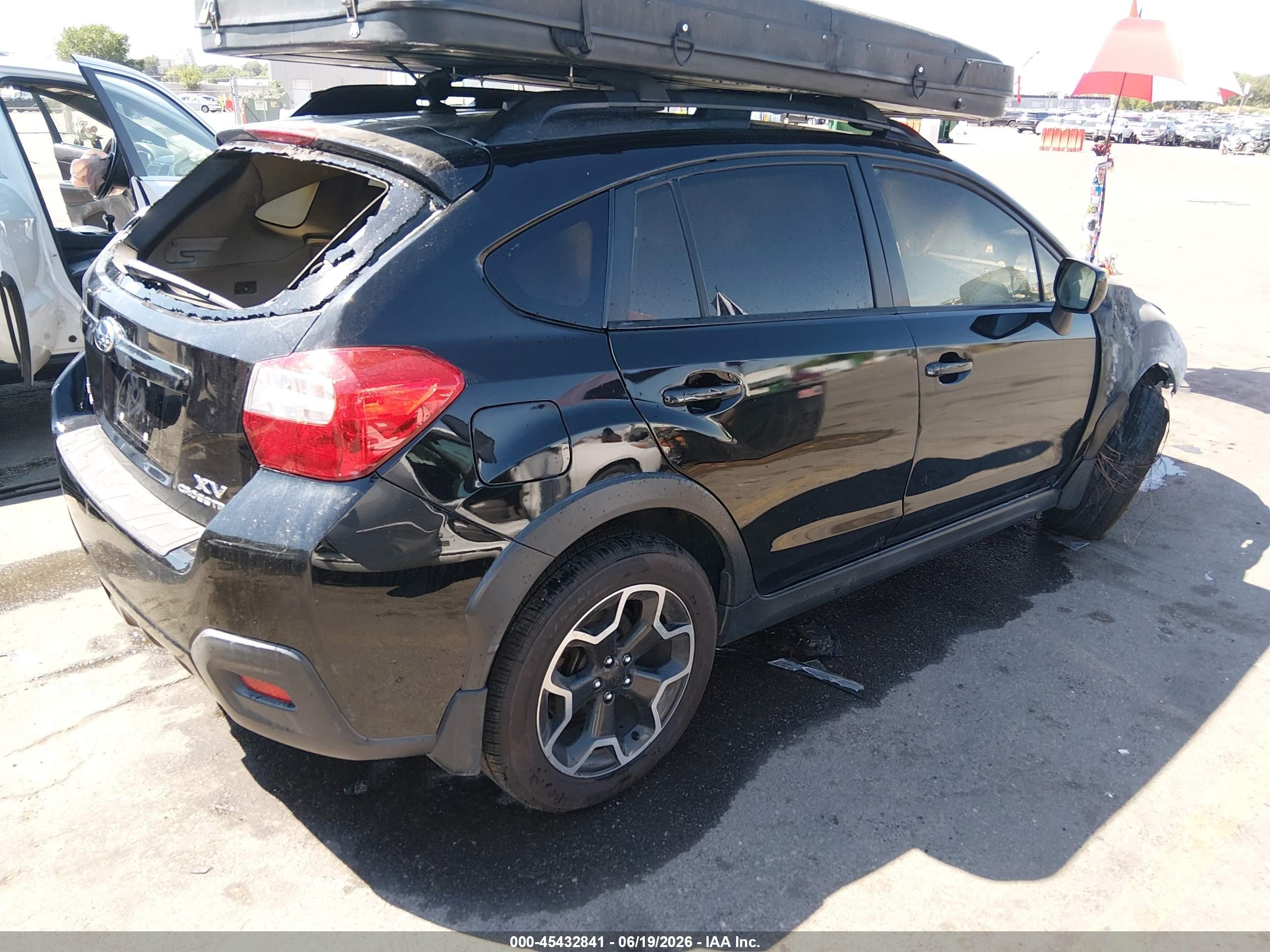 2014 Subaru Xv Crosstrek 2.0i Limited Black vin: JF2GPAGC0E8296860
