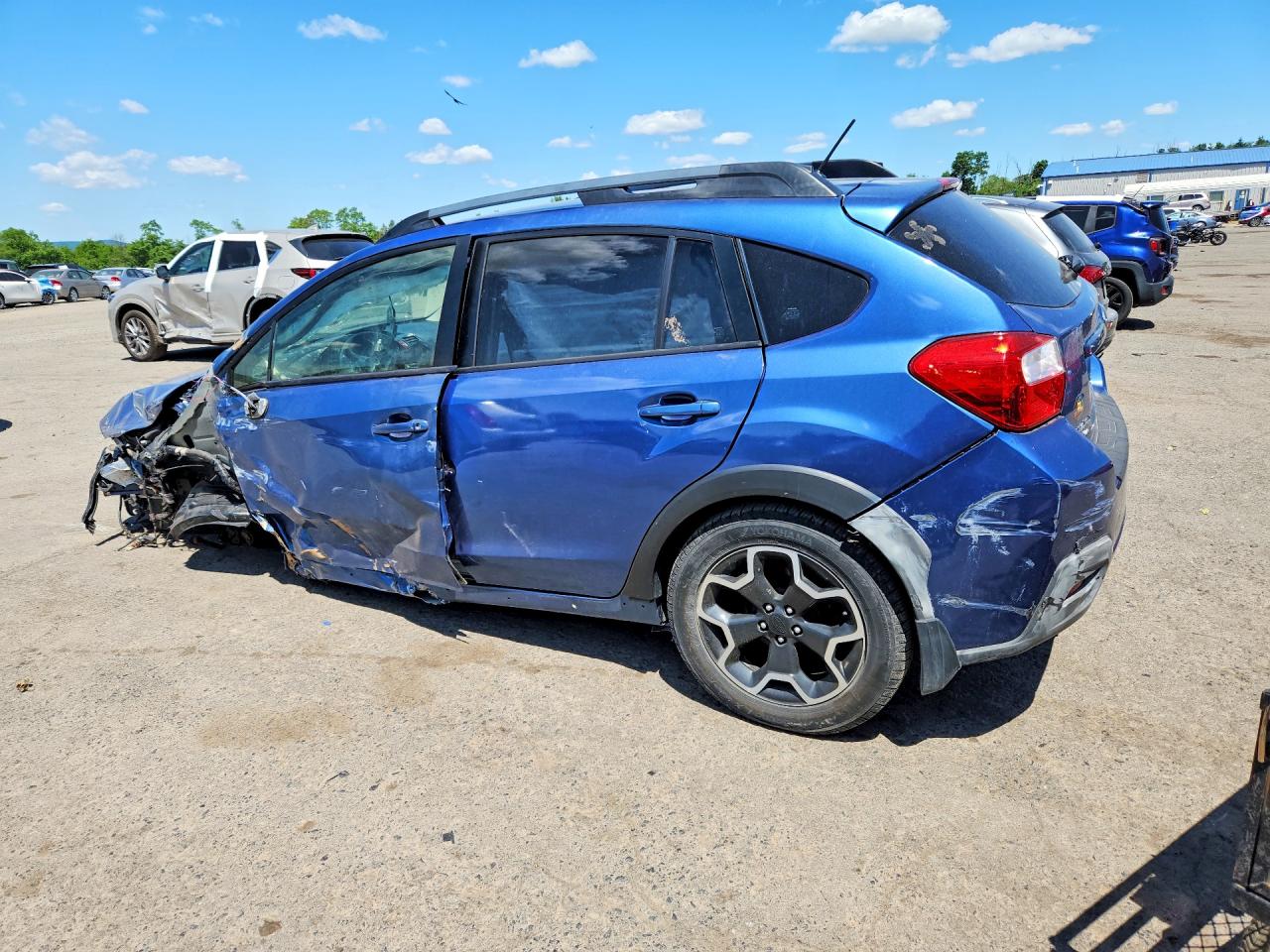 2014 Subaru Xv Crosstrek 2.0 Limited Blue vin: JF2GPAGC0EH342557