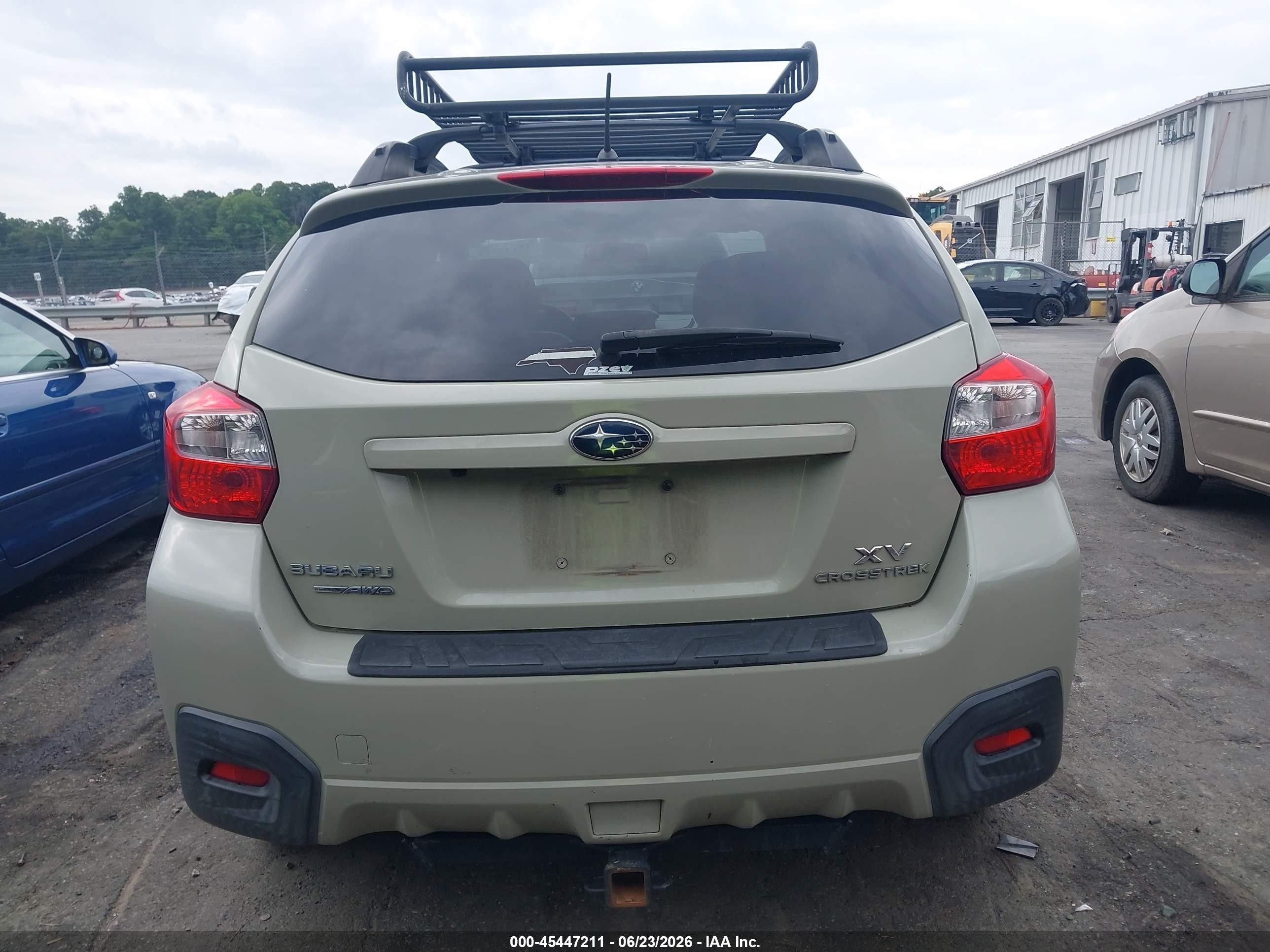 2014 Subaru Xv Crosstrek 2.0i Limited Cream vin: JF2GPAGC1E8205742