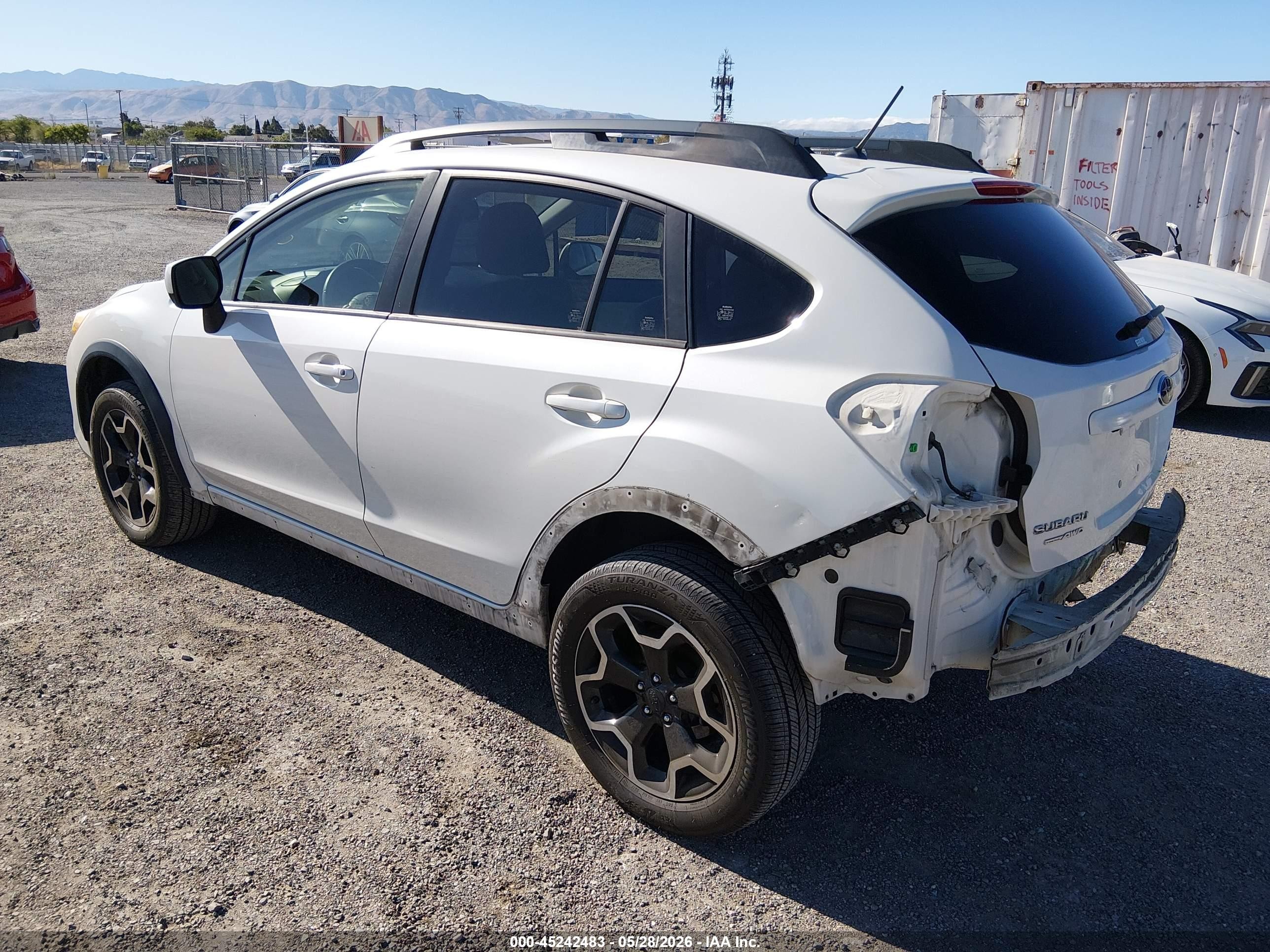 2014 Subaru Xv Crosstrek 2.0i Limited White vin: JF2GPAGC1E8327257