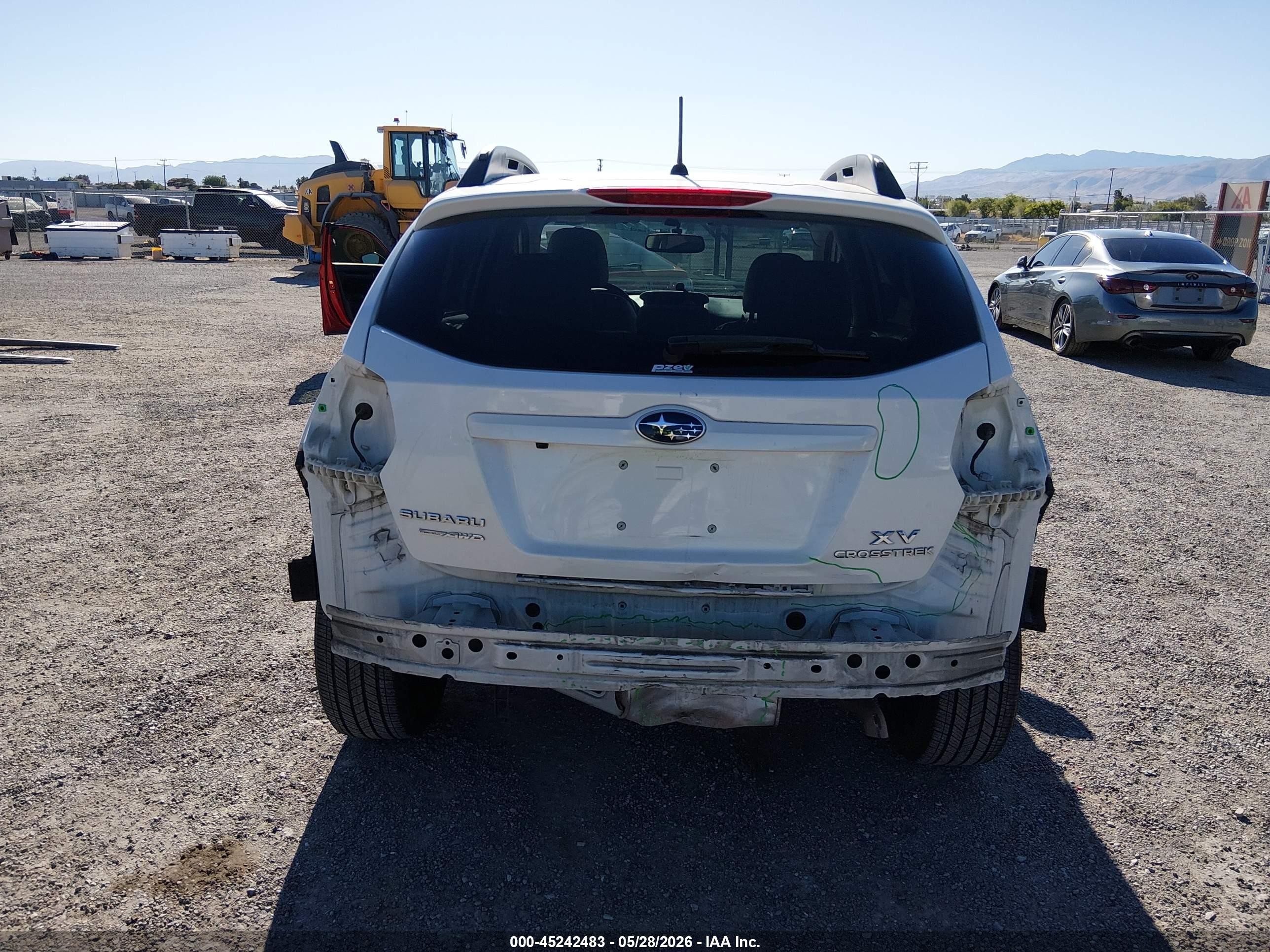 2014 Subaru Xv Crosstrek 2.0i Limited White vin: JF2GPAGC1E8327257