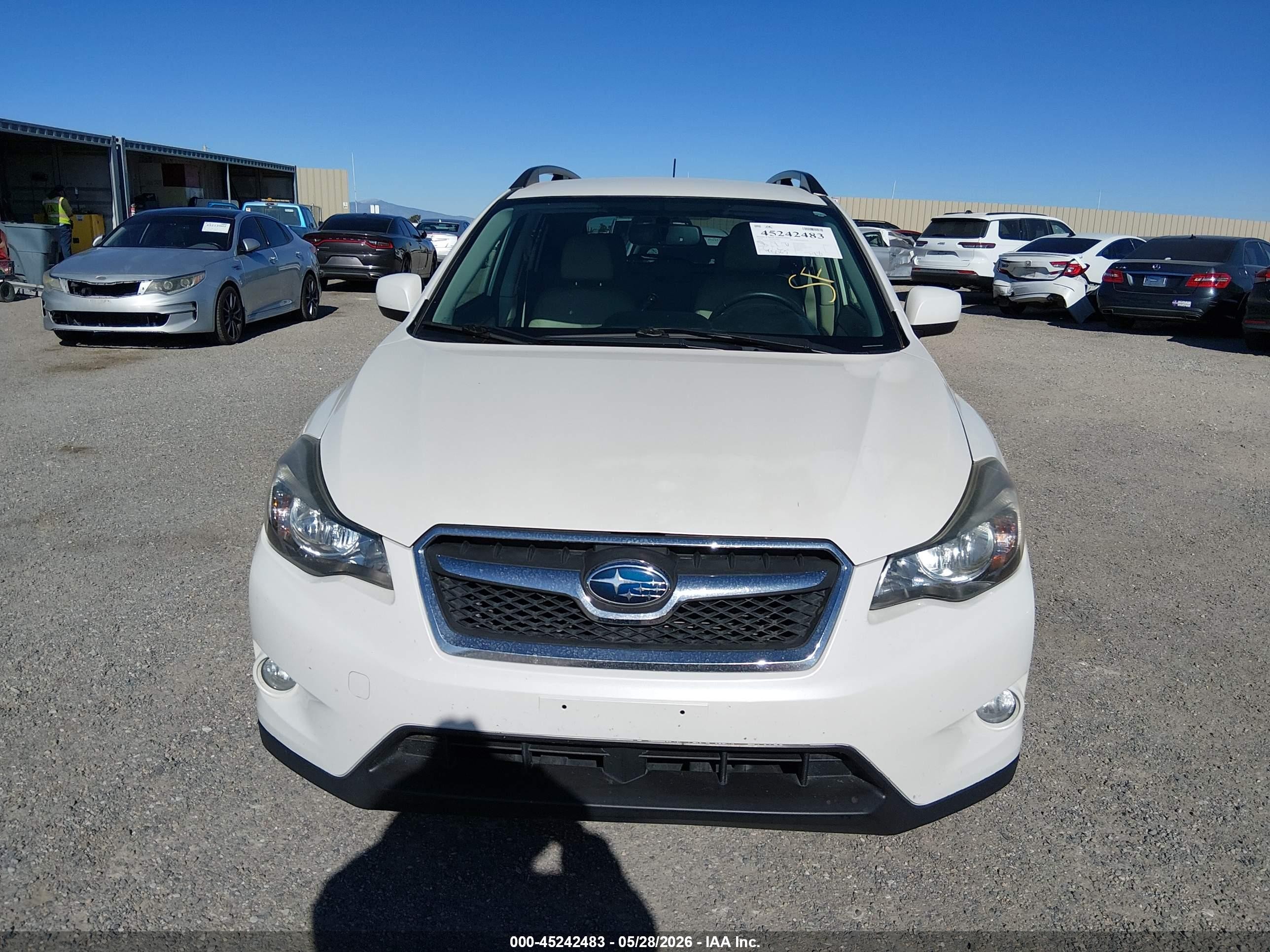 2014 Subaru Xv Crosstrek 2.0i Limited White vin: JF2GPAGC1E8327257