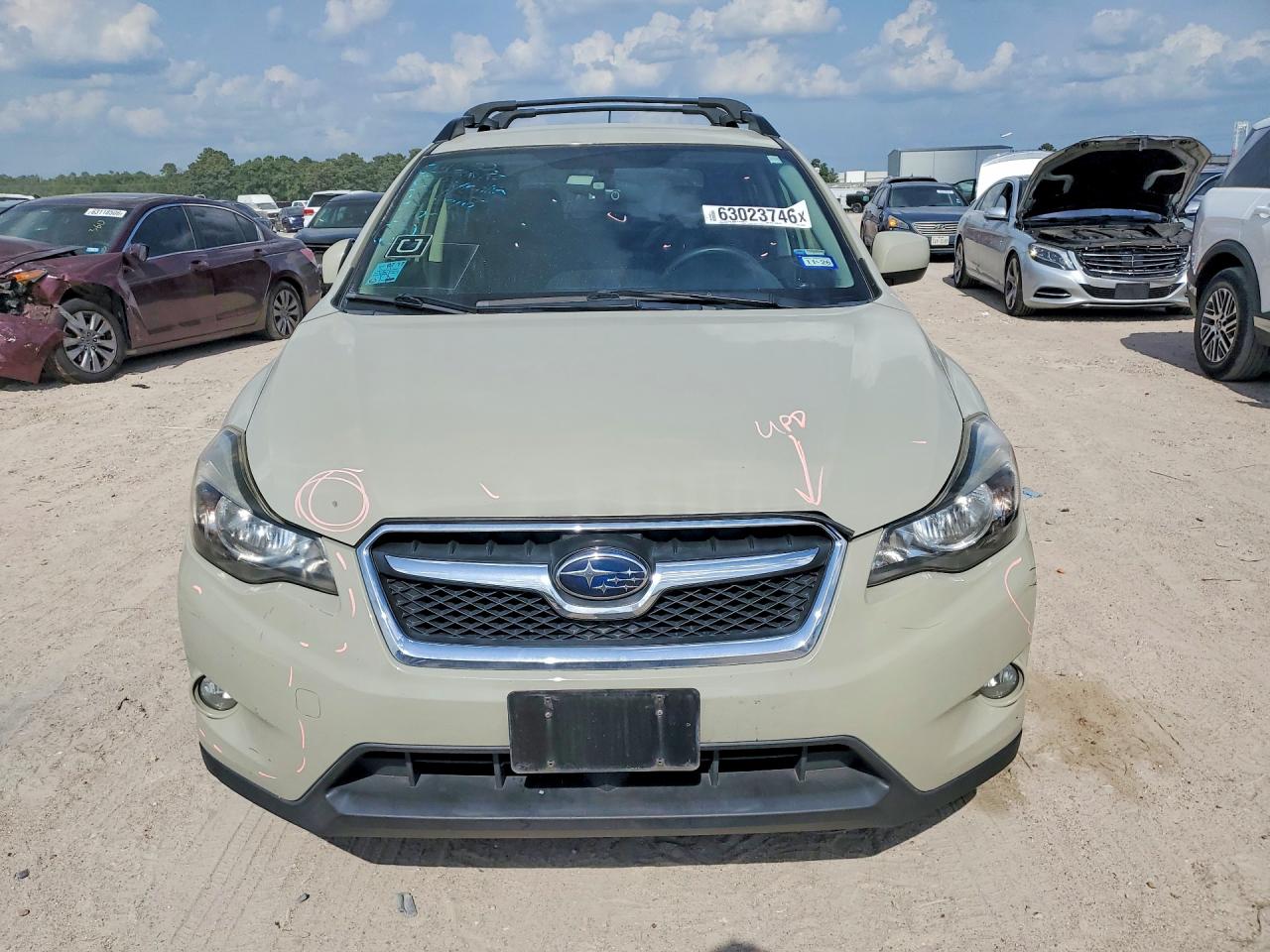 2014 Subaru Xv Crosstrek 2.0 Limited Beige vin: JF2GPAGC1E8341093