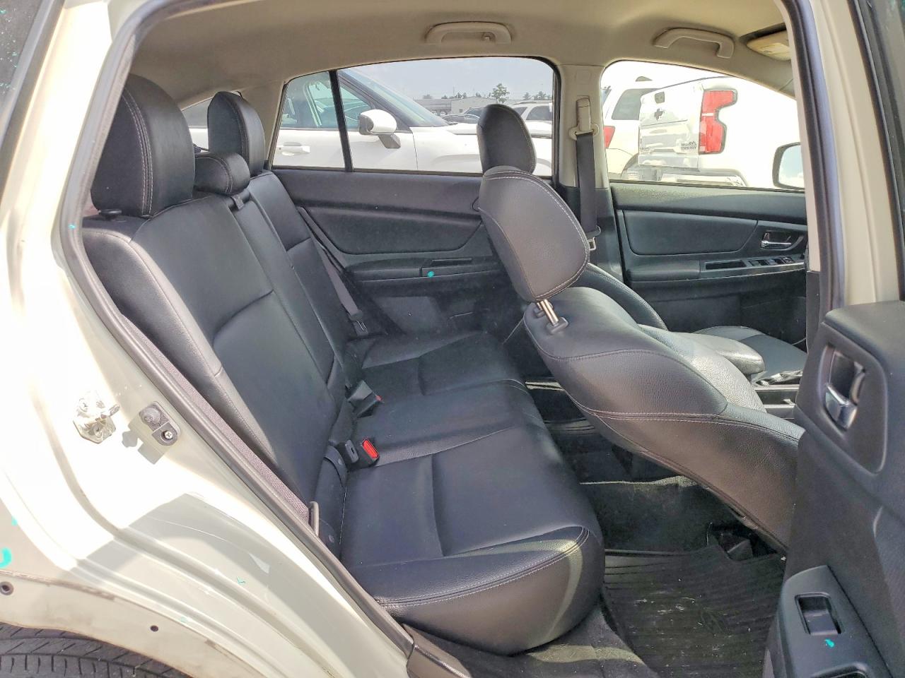 2014 Subaru Xv Crosstrek 2.0 Limited Beige vin: JF2GPAGC1E8341093