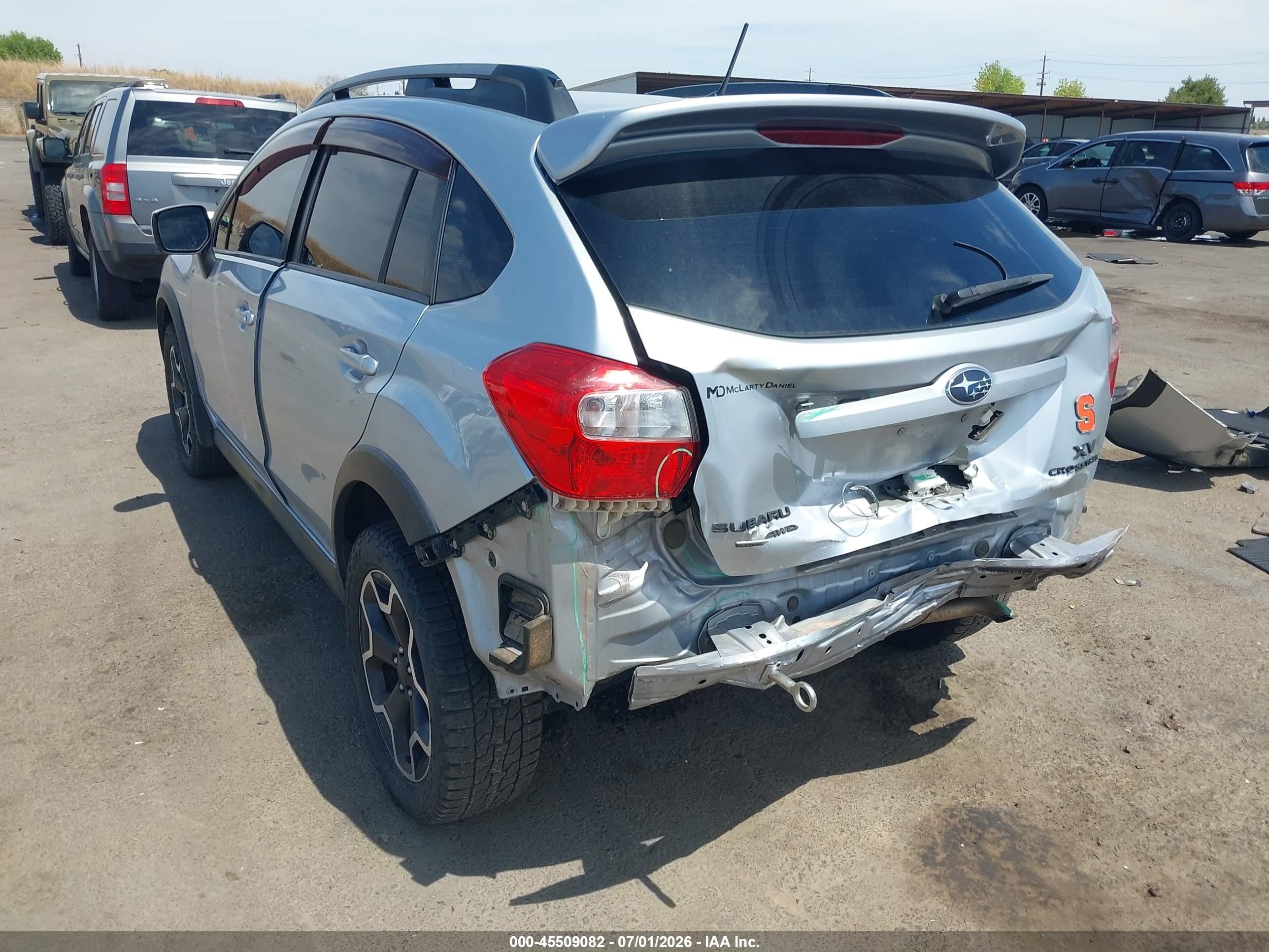 2014 Subaru Xv Crosstrek 2.0i Limited Blue vin: JF2GPAGC1EH325377