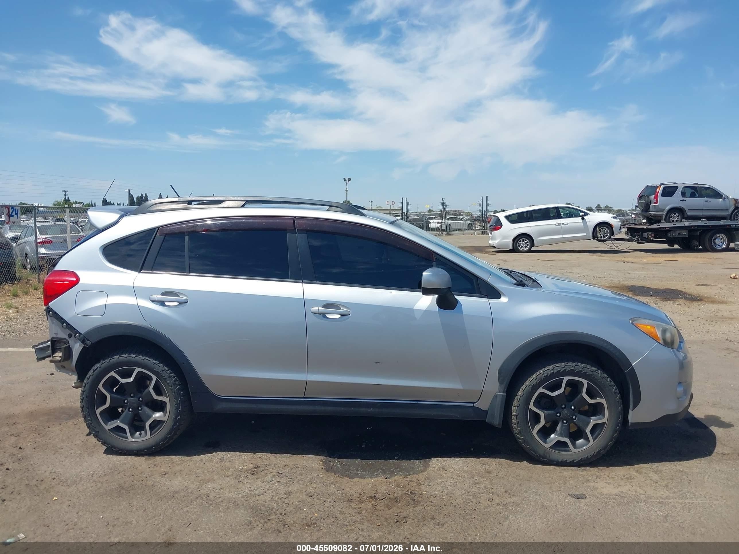 2014 Subaru Xv Crosstrek 2.0i Limited Blue vin: JF2GPAGC1EH325377