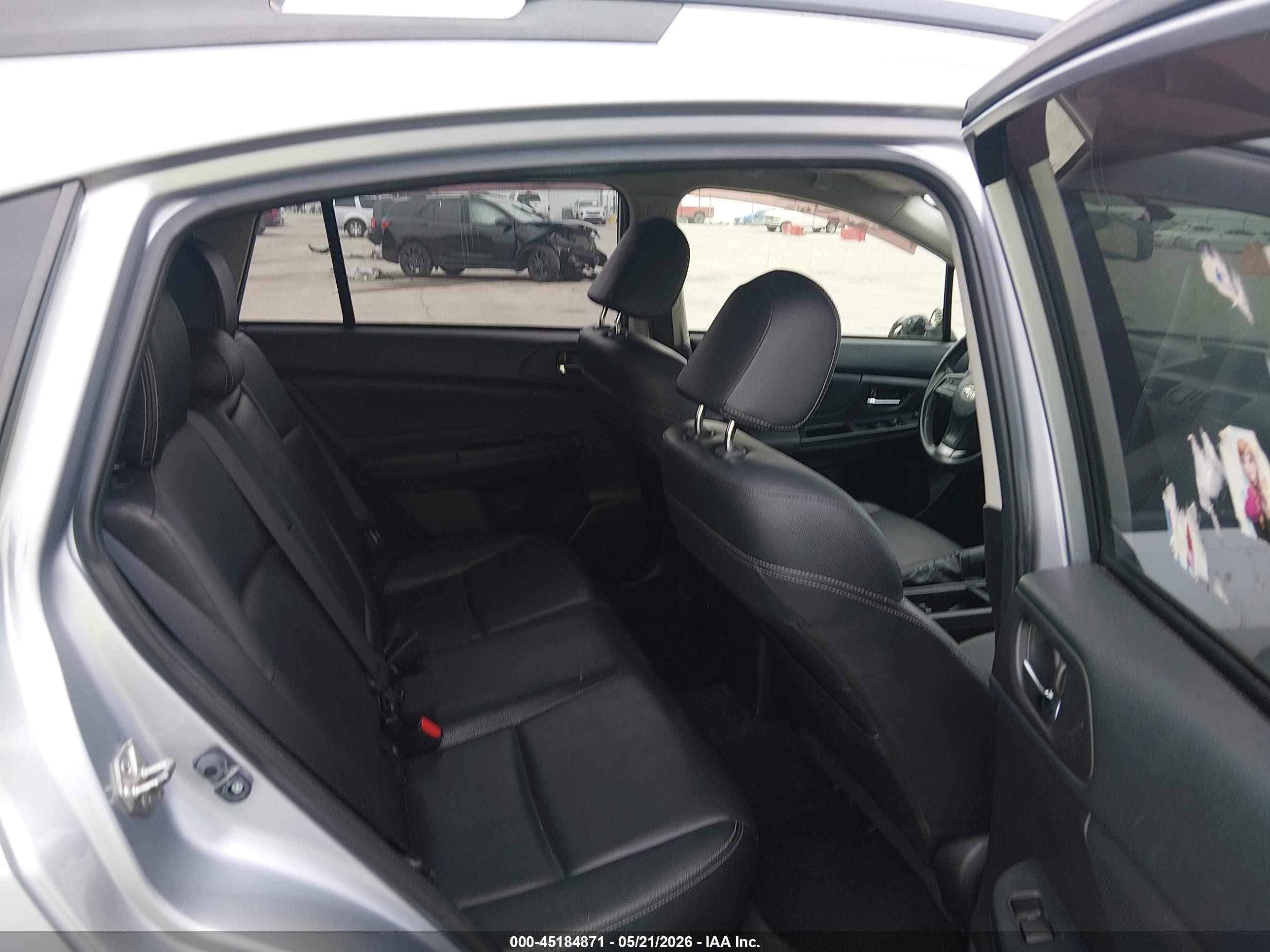 2013 Subaru Xv Crosstrek 2.0i Limited Silver vin: JF2GPAGC2D2212698