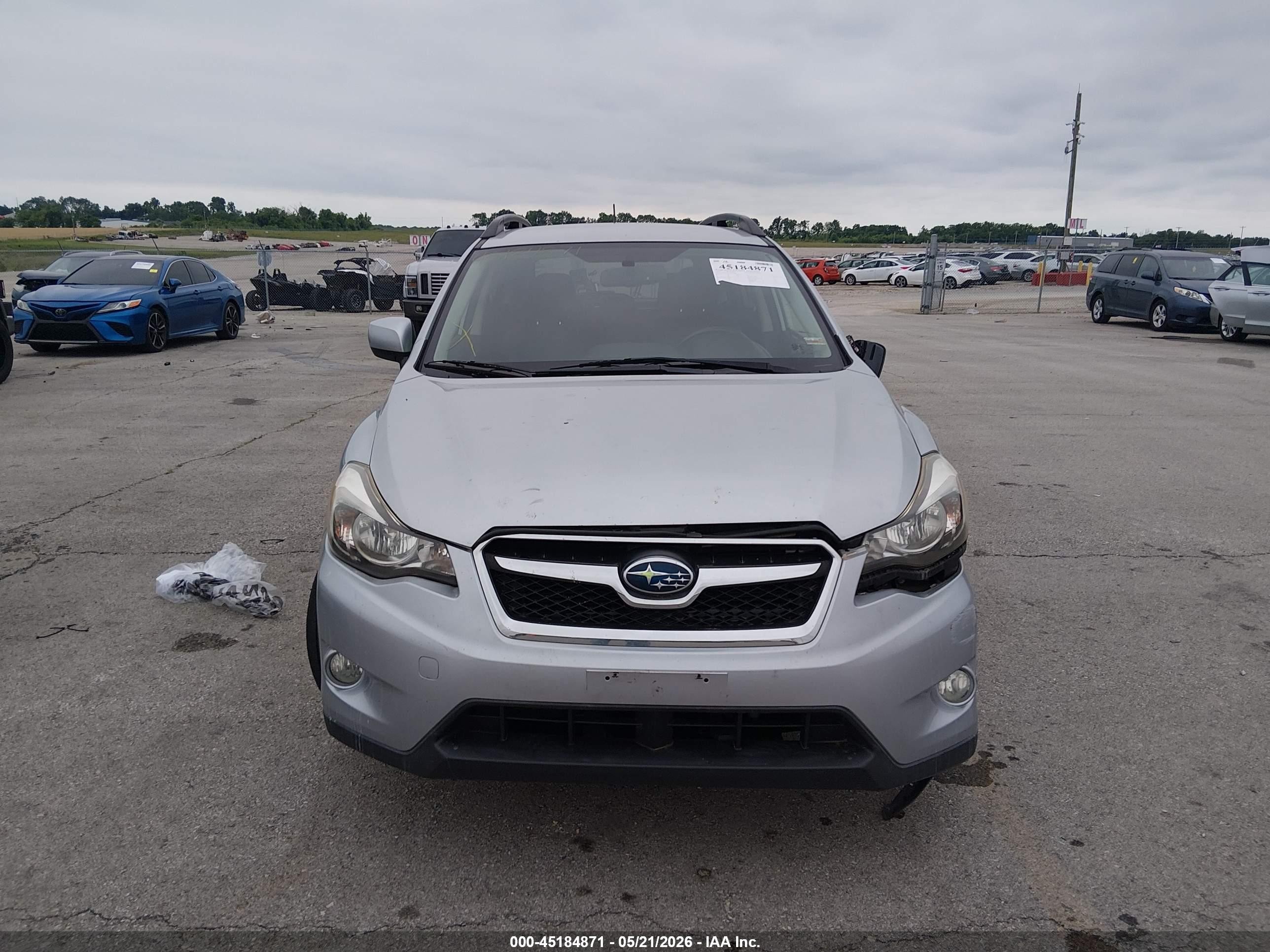 2013 Subaru Xv Crosstrek 2.0i Limited Silver vin: JF2GPAGC2D2212698