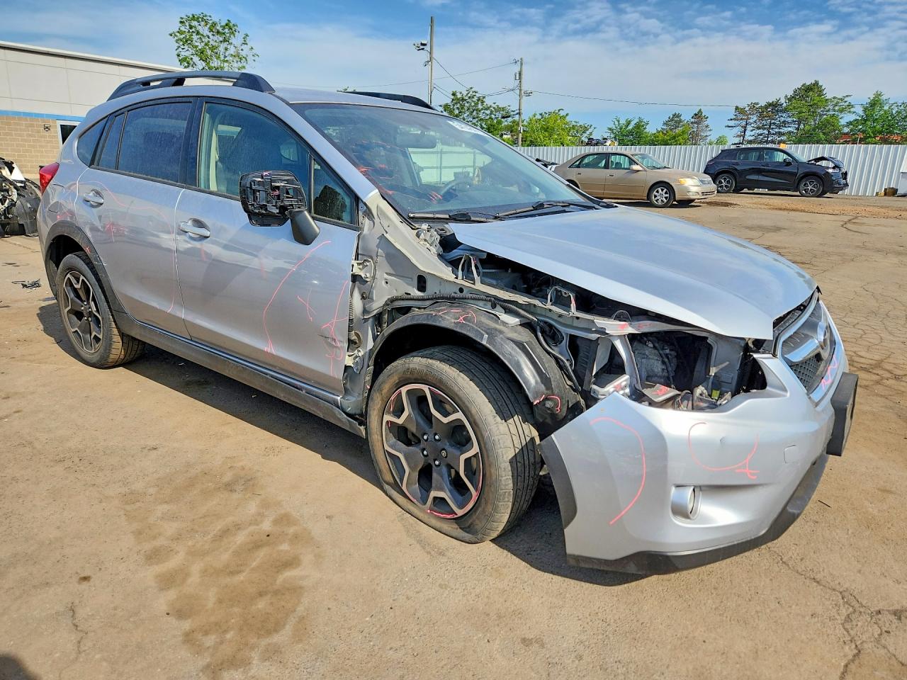 2014 Subaru Xv Crosstrek 2.0 Limited Silver vin: JF2GPAGC2E8203143