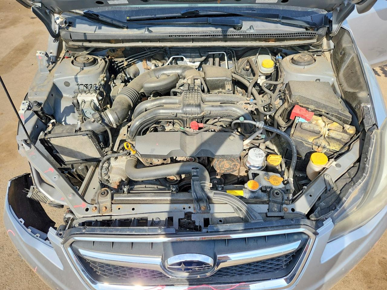 2014 Subaru Xv Crosstrek 2.0 Limited Silver vin: JF2GPAGC2E8203143