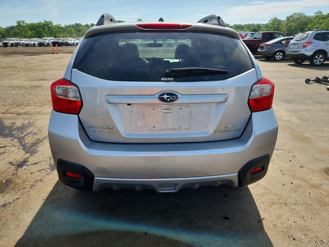 2014 Subaru Xv Crosstrek 2.0 Limited Silver vin: JF2GPAGC2E8203143