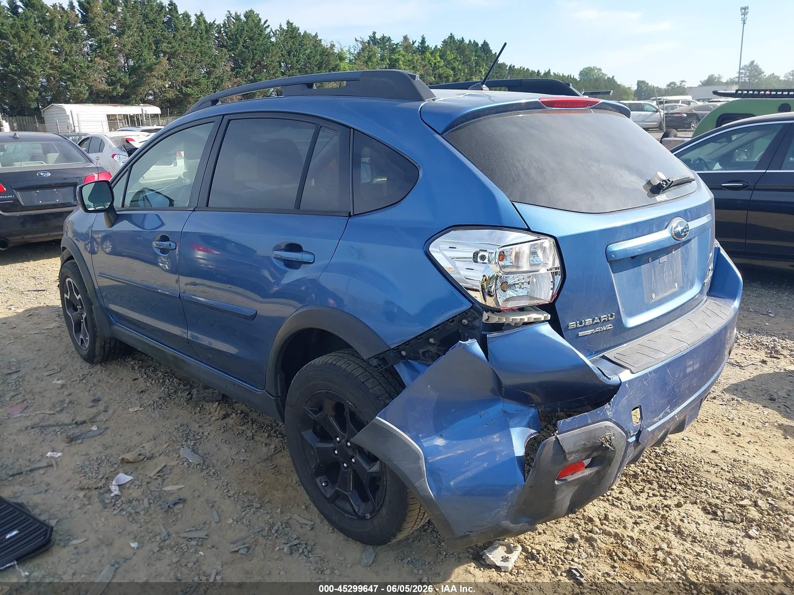 2014 Subaru Xv Crosstrek 2.0i Limited Blue vin: JF2GPAGC2E8219665
