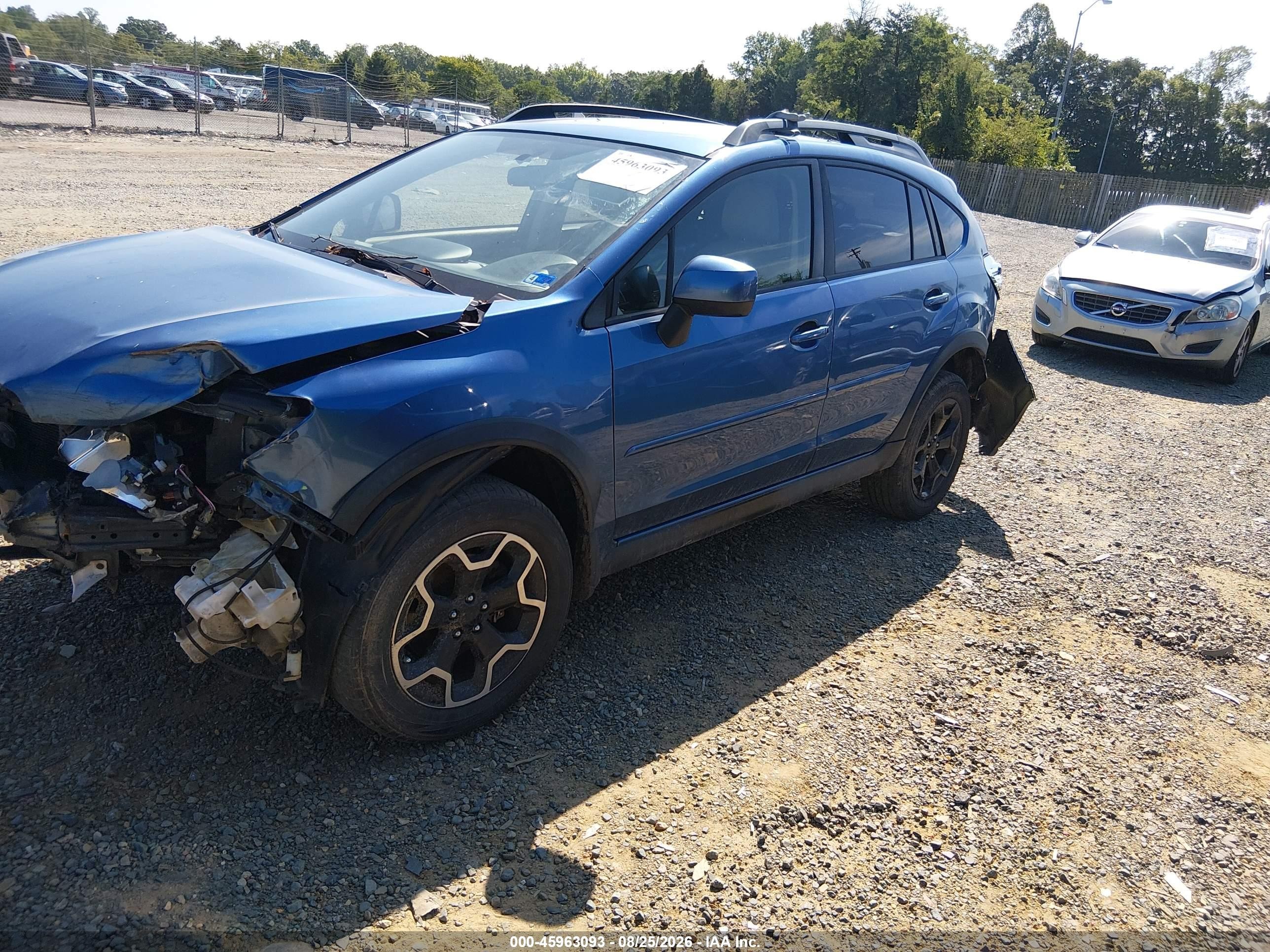 2014 Subaru Xv Crosstrek 2.0i Limited Blue vin: JF2GPAGC2E8219665