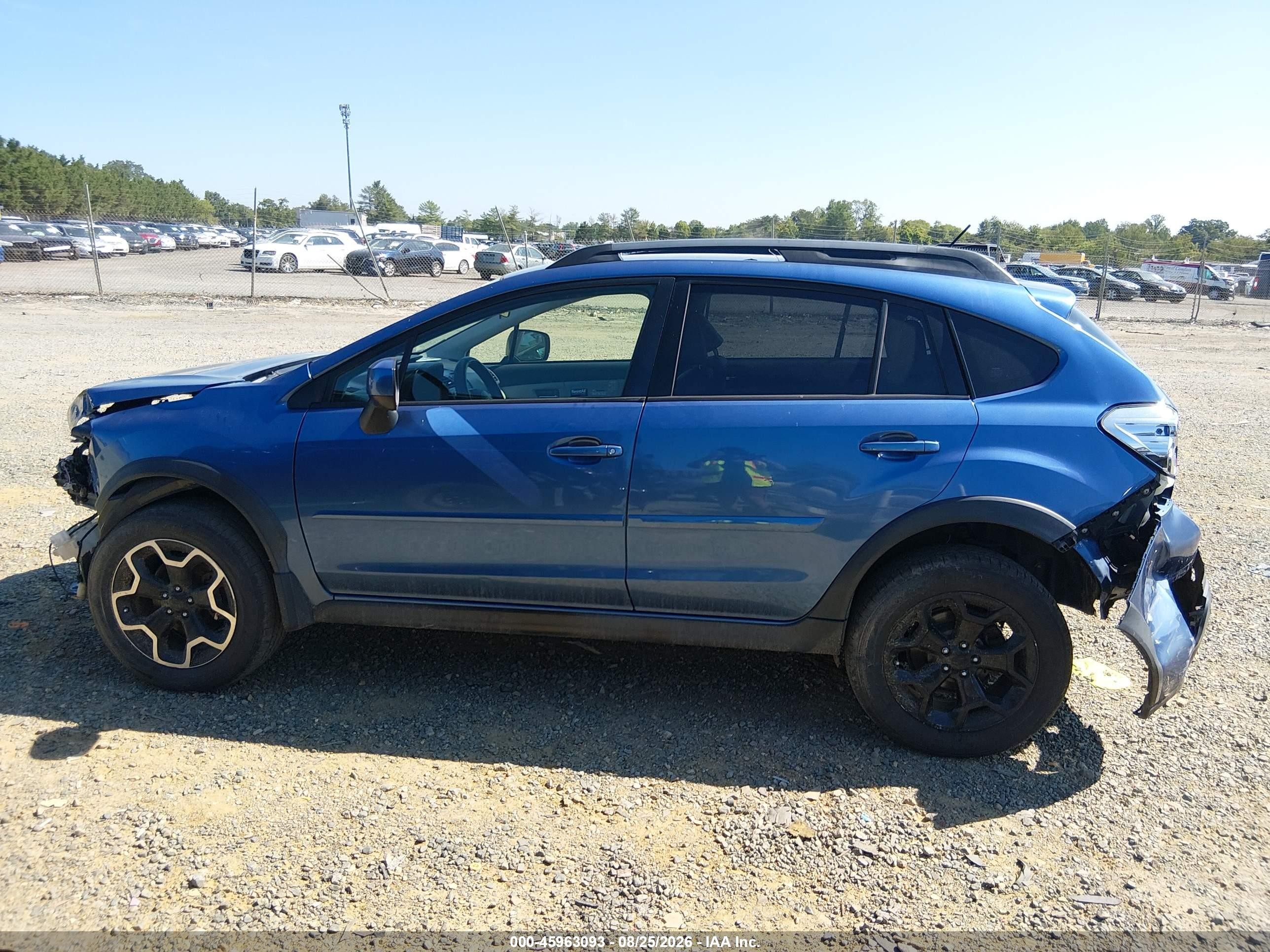 2014 Subaru Xv Crosstrek 2.0i Limited Blue vin: JF2GPAGC2E8219665