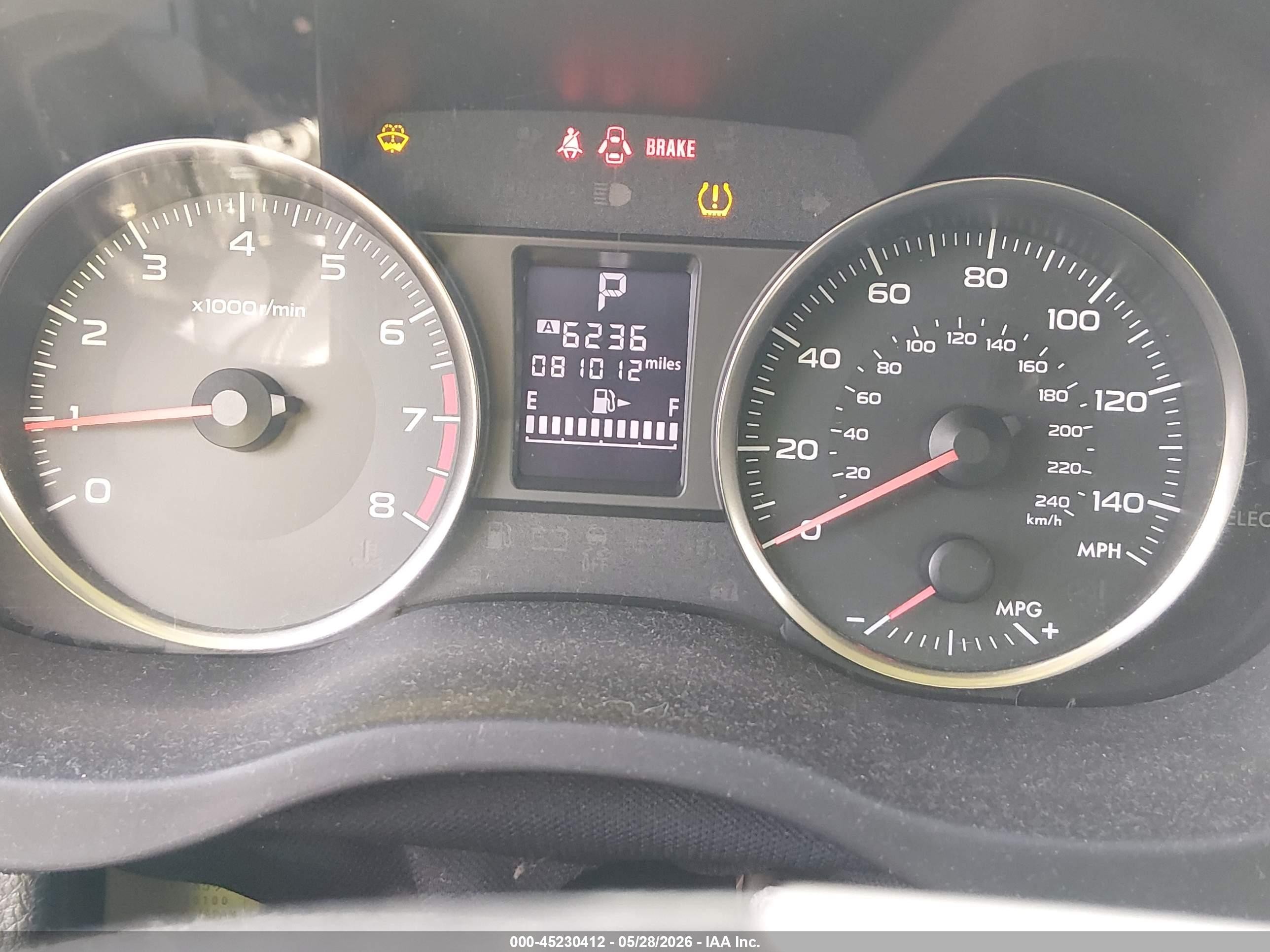 2014 Subaru Xv Crosstrek 2.0i Limited Cream vin: JF2GPAGC2E8270955