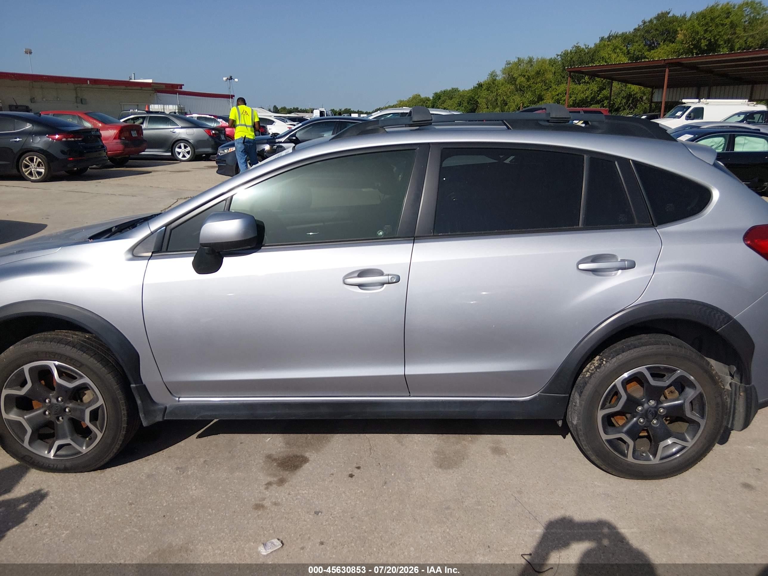 2014 Subaru Xv Crosstrek 2.0i Limited Light Blue vin: JF2GPAGC2E8304537