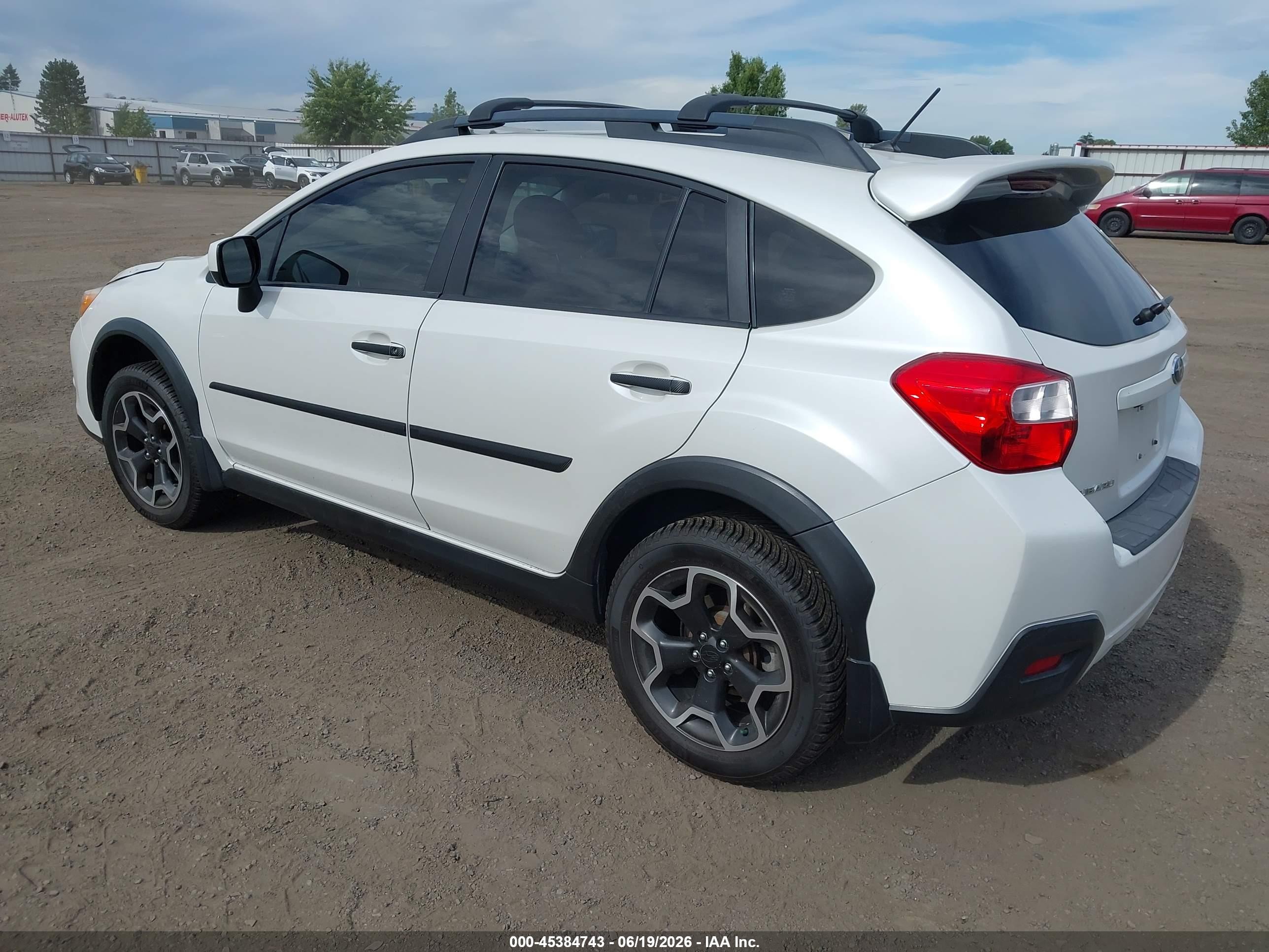 2013 Subaru Xv Crosstrek 2.0i Limited White vin: JF2GPAGC3D2872815