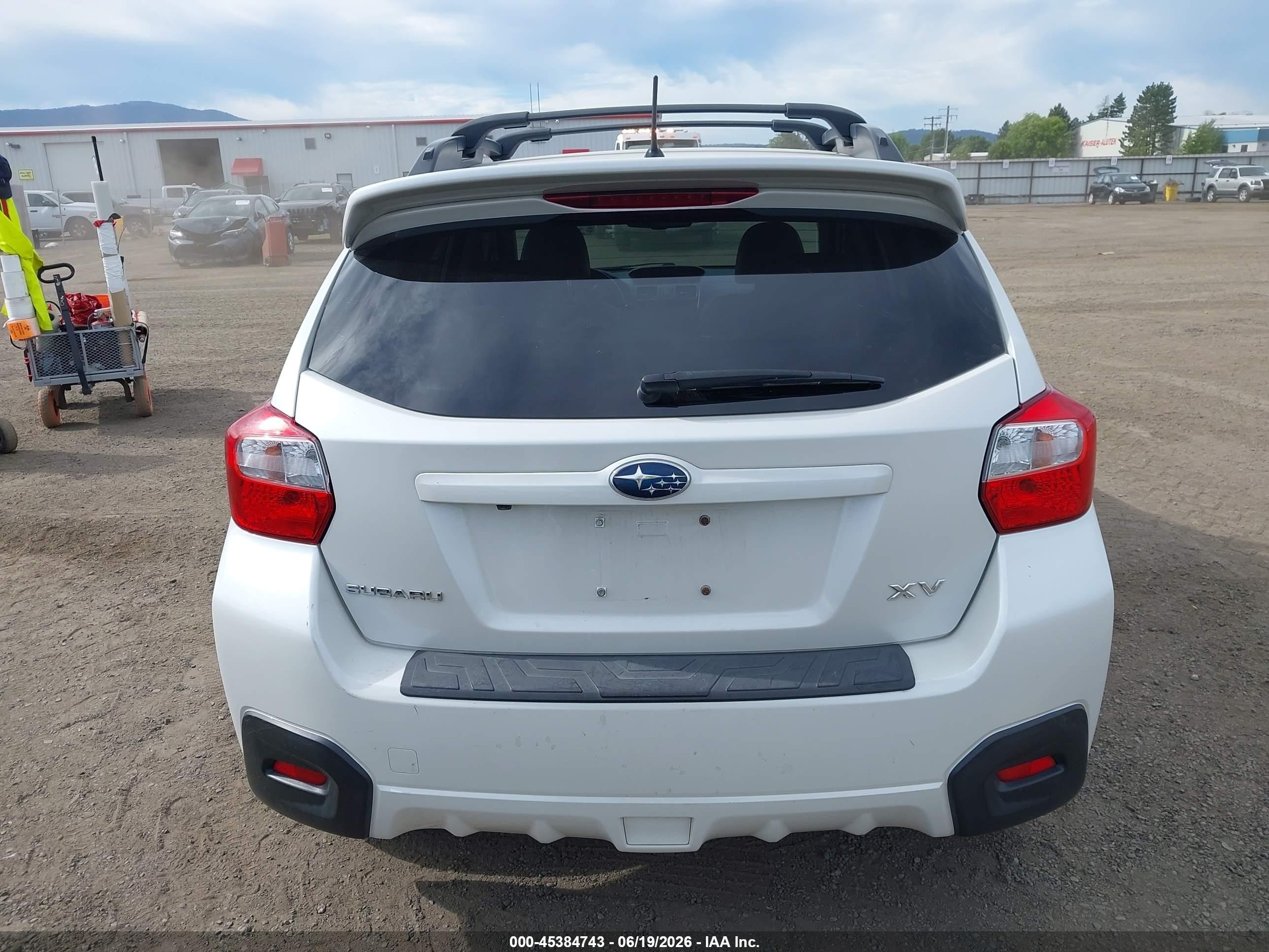 2013 Subaru Xv Crosstrek 2.0i Limited White vin: JF2GPAGC3D2872815