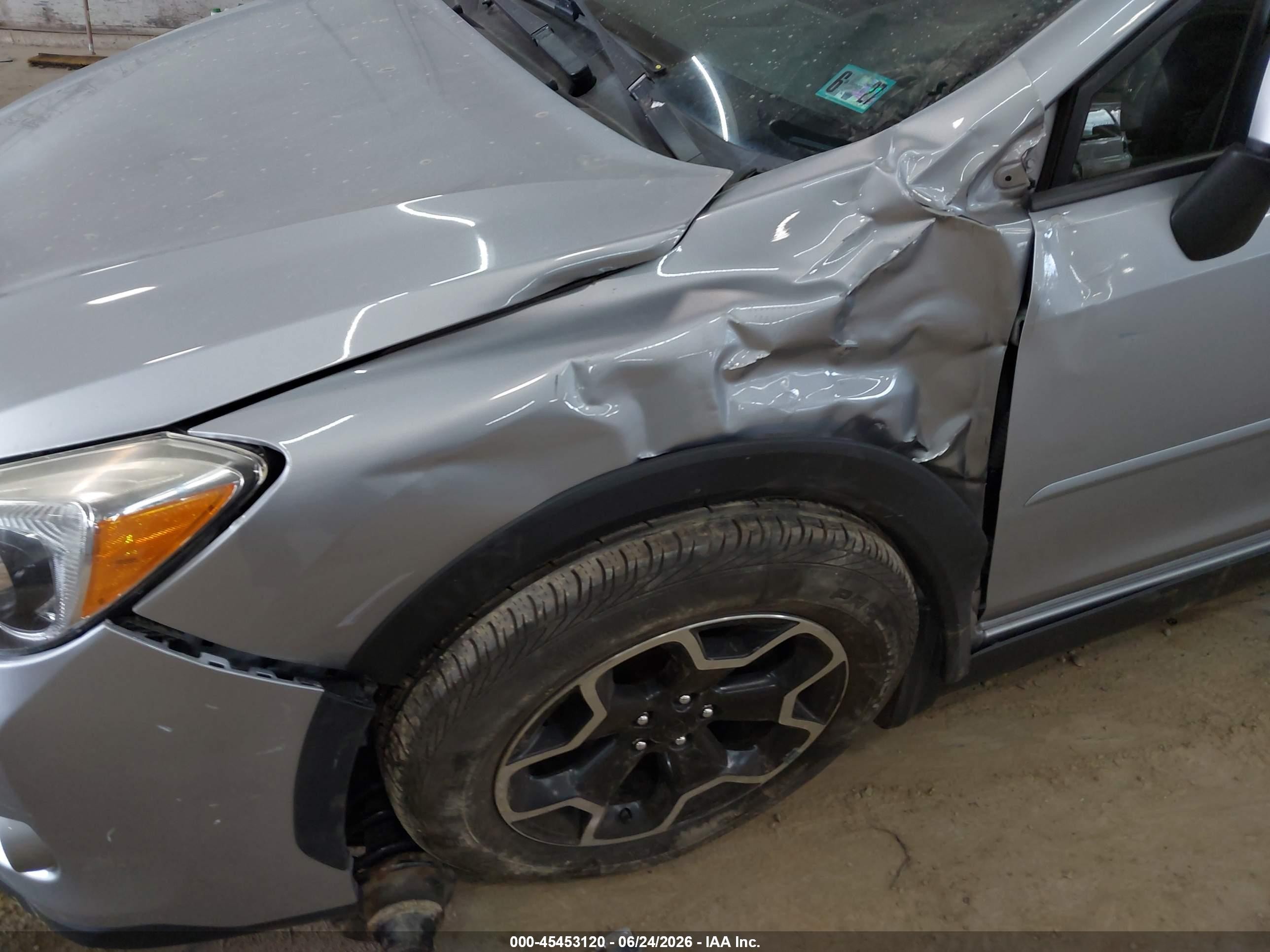 2014 Subaru Xv Crosstrek 2.0i Limited Серебряный vin: JF2GPAGC4E8233924