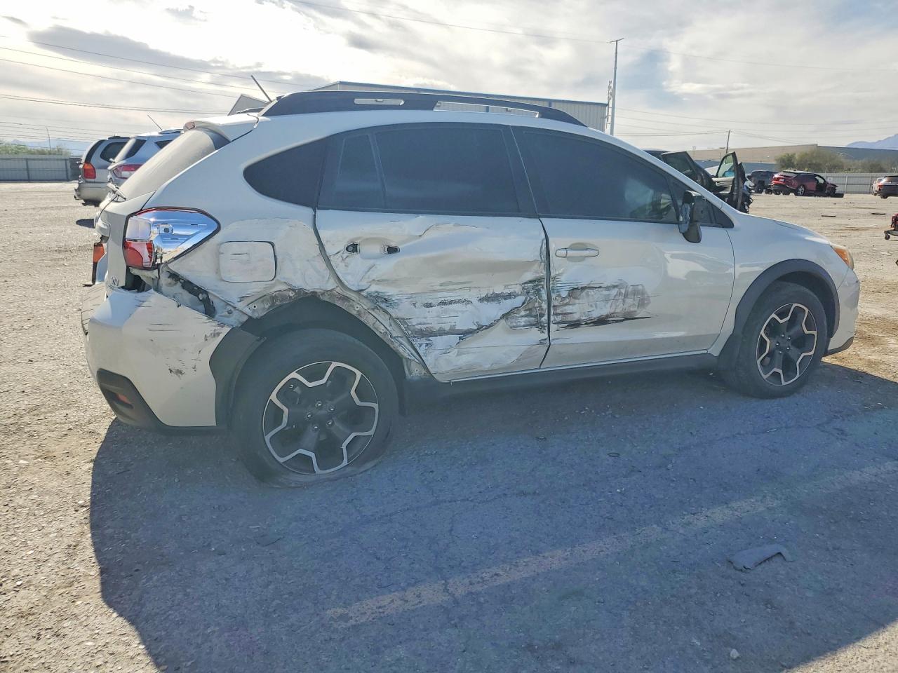 2014 Subaru Xv Crosstrek 2.0 Limited White vin: JF2GPAGC4E8310811