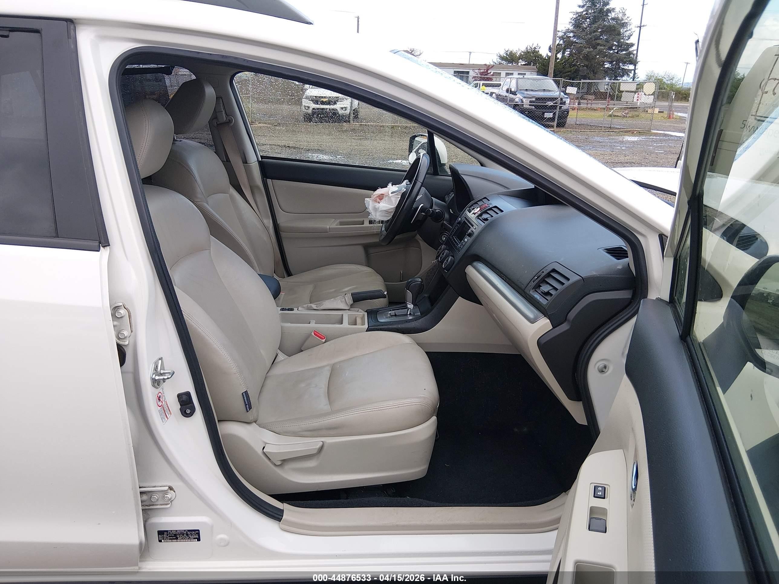 2014 Subaru Xv Crosstrek 2.0i Limited White vin: JF2GPAGC6E8212766