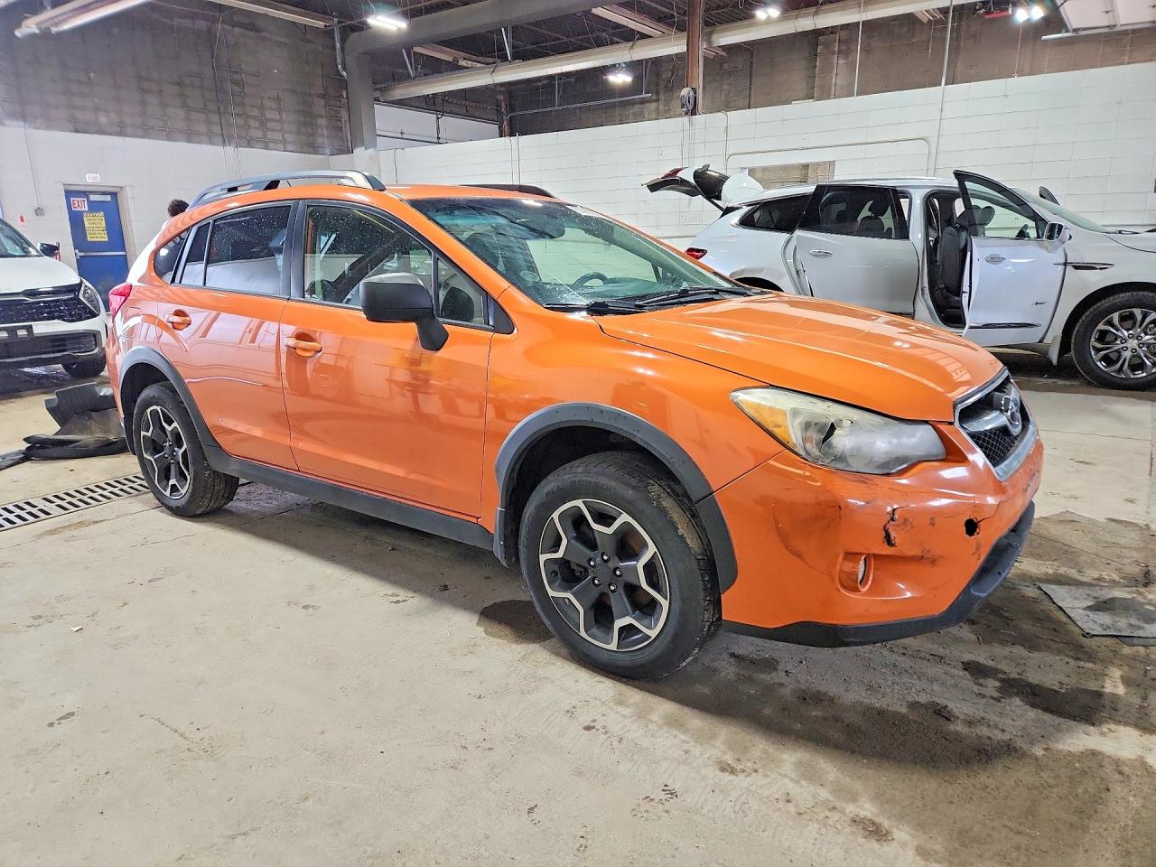 2014 Subaru Crosstrek Limited Orange vin: JF2GPAGC6E8283112