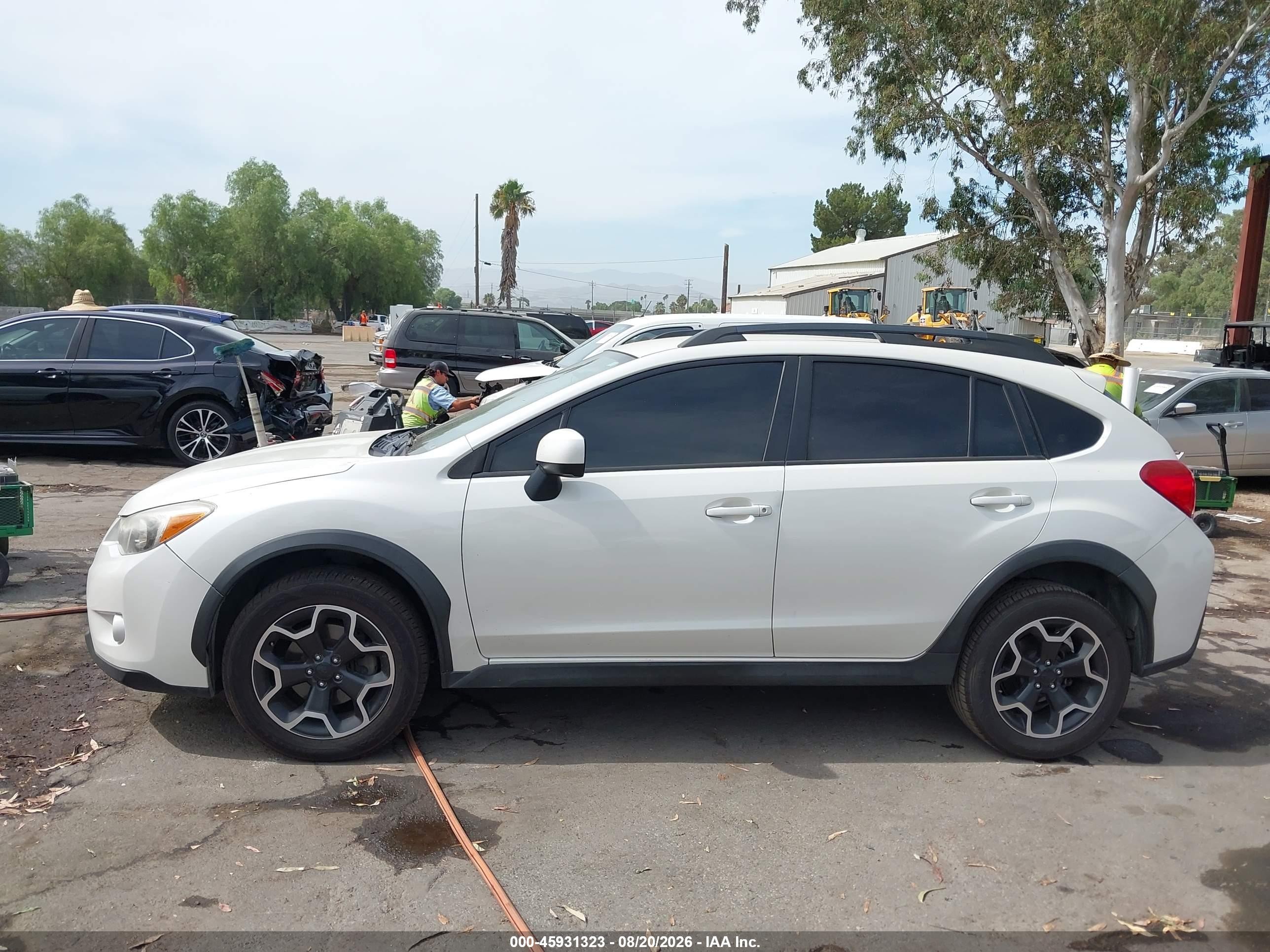 2014 Subaru Xv Crosstrek 2.0i Limited Белый vin: JF2GPAGC6E8346662