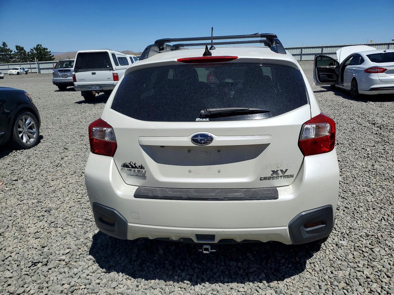 2014 Subaru Xv Crosstrek 2.0 Limited White vin: JF2GPAGC6E8348492