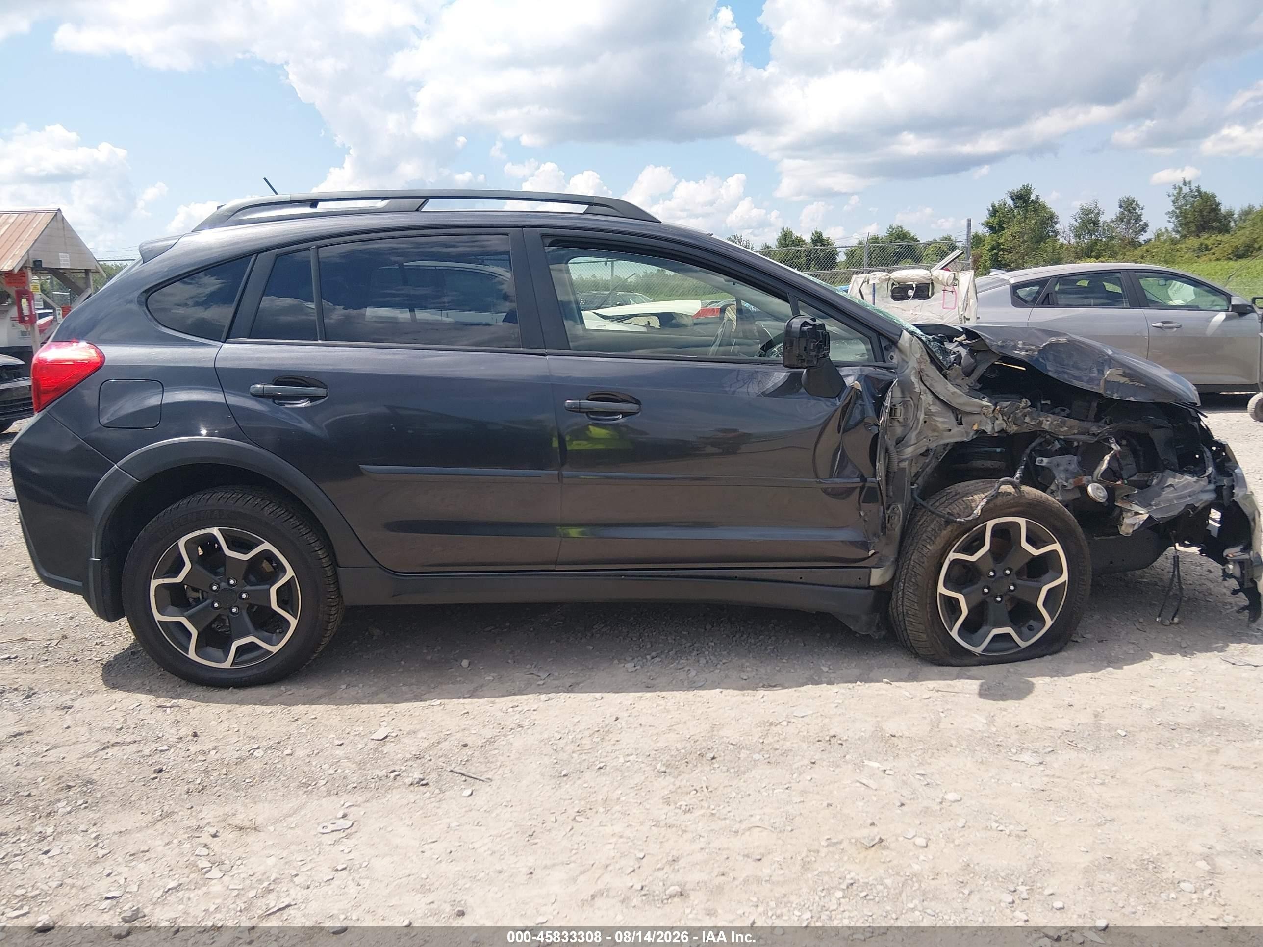 2014 Subaru Xv Crosstrek 2.0i Limited Gray vin: JF2GPAGC7E8204336
