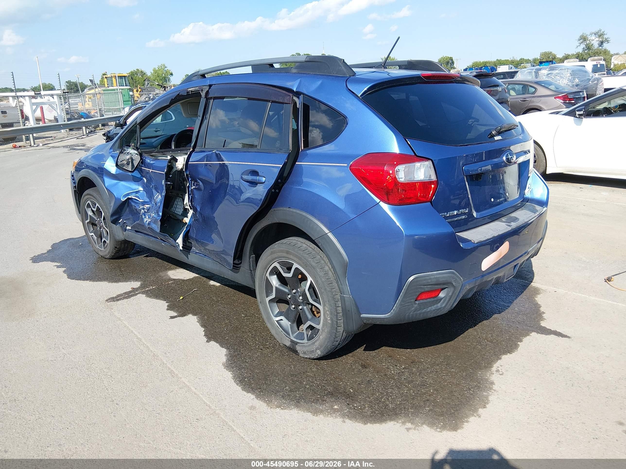 2014 Subaru Xv Crosstrek 2.0i Limited Blue vin: JF2GPAGC8E8320726