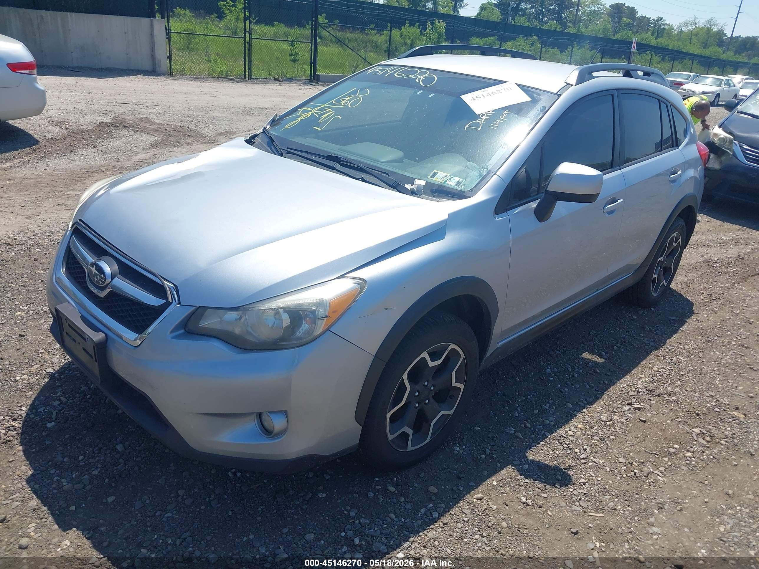 2014 Subaru Xv Crosstrek 2.0i Limited Silver vin: JF2GPAGC9E8280334