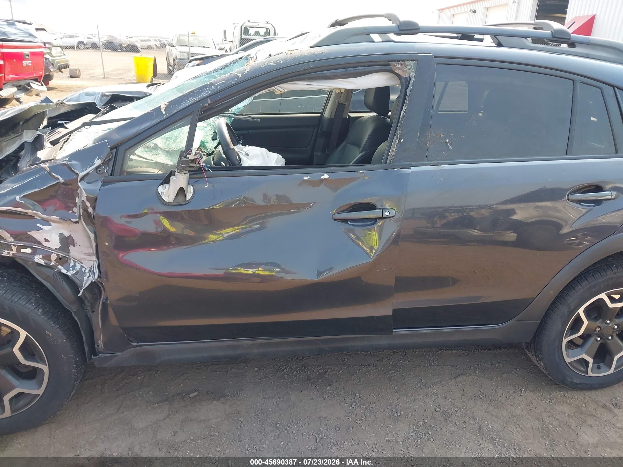 2014 Subaru Xv Crosstrek 2.0i Limited Dark Blue vin: JF2GPAGC9E8325546