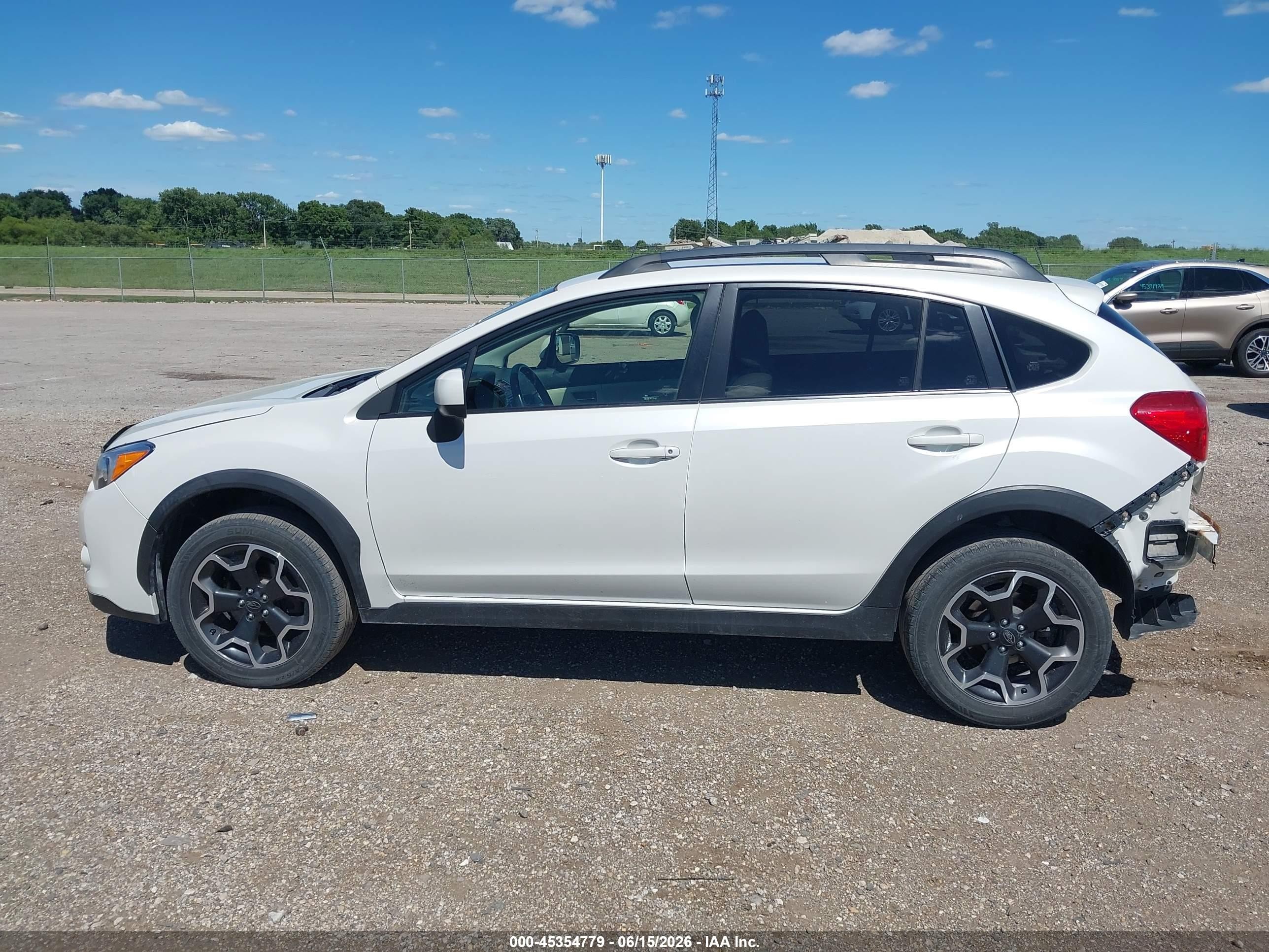 2013 Subaru Xv Crosstrek 2.0i Limited White vin: JF2GPAGCXD2834370