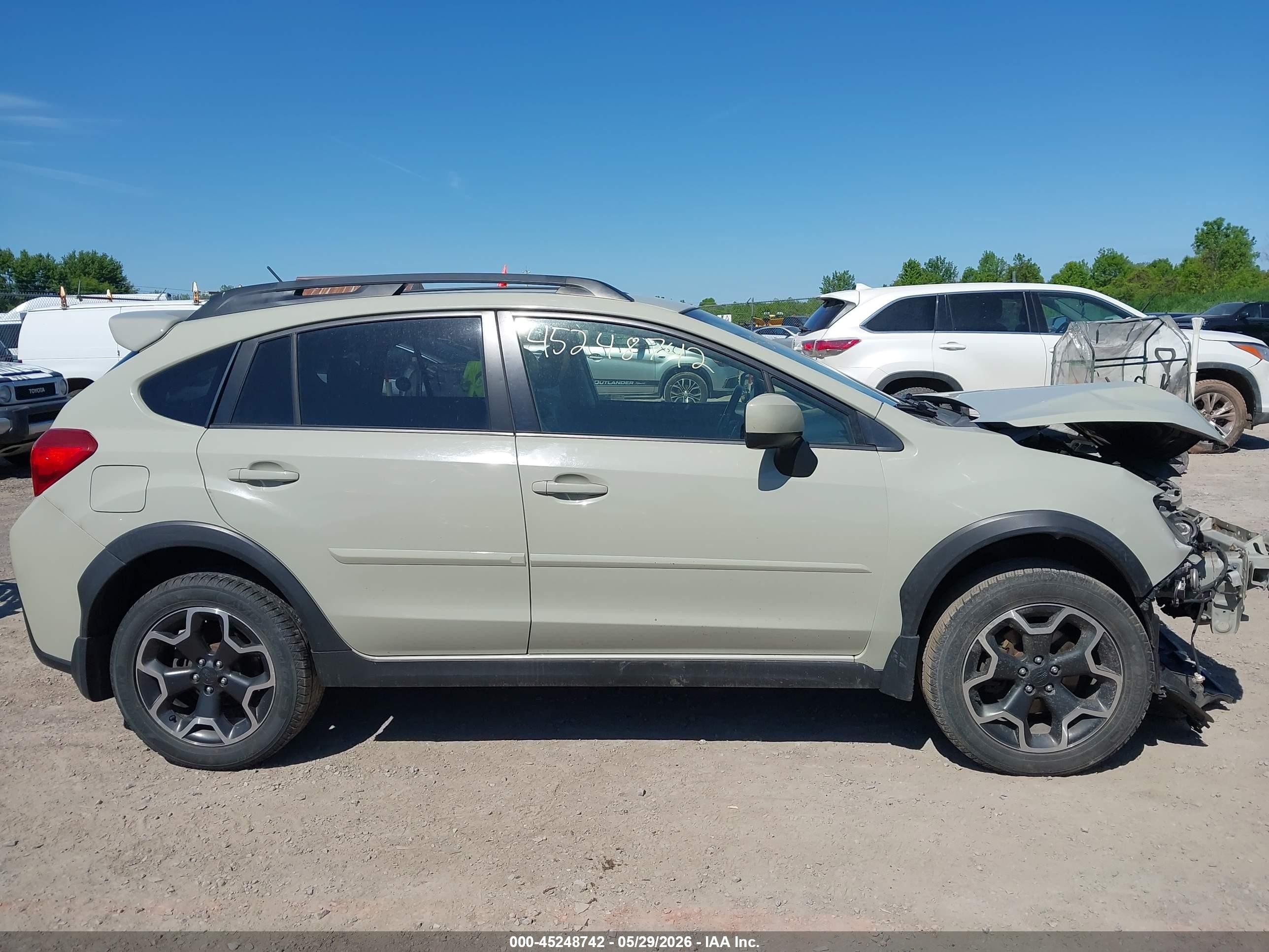 2014 Subaru Xv Crosstrek 2.0i Limited Gray vin: JF2GPAGCXE8211121