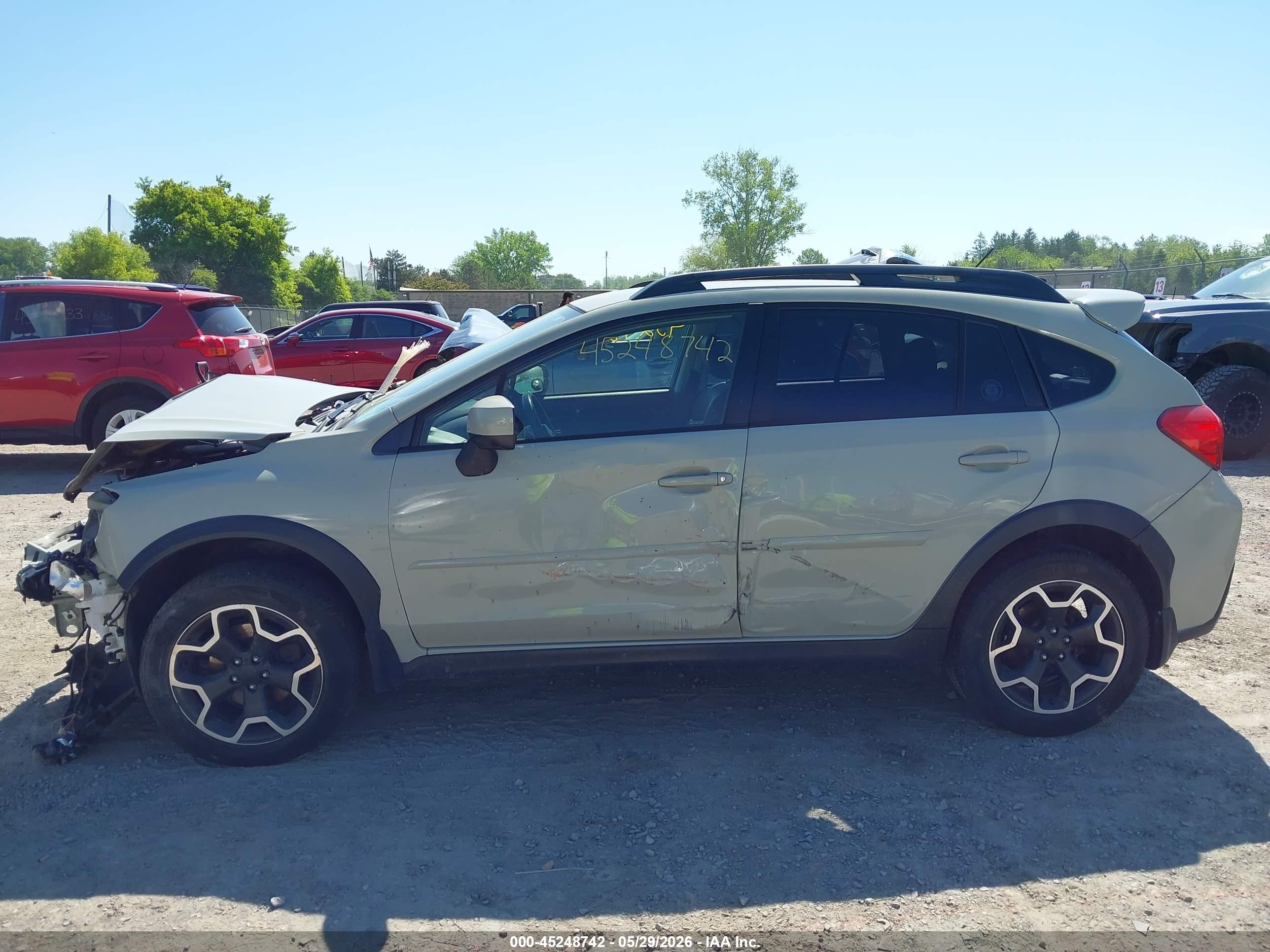 2014 Subaru Xv Crosstrek 2.0i Limited Gray vin: JF2GPAGCXE8211121