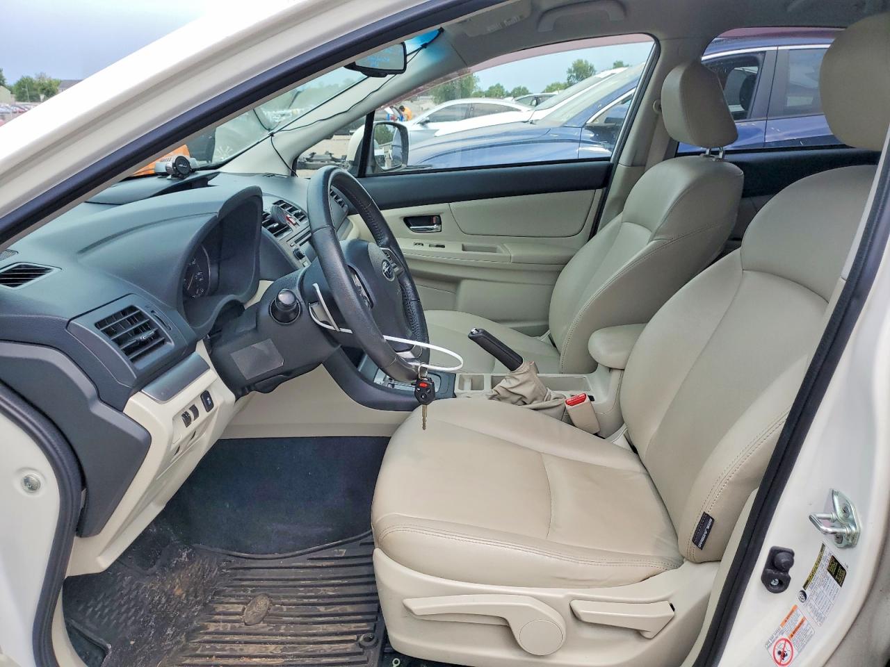 2014 Subaru Crosstrek White vin: JF2GPAGCXE8247908