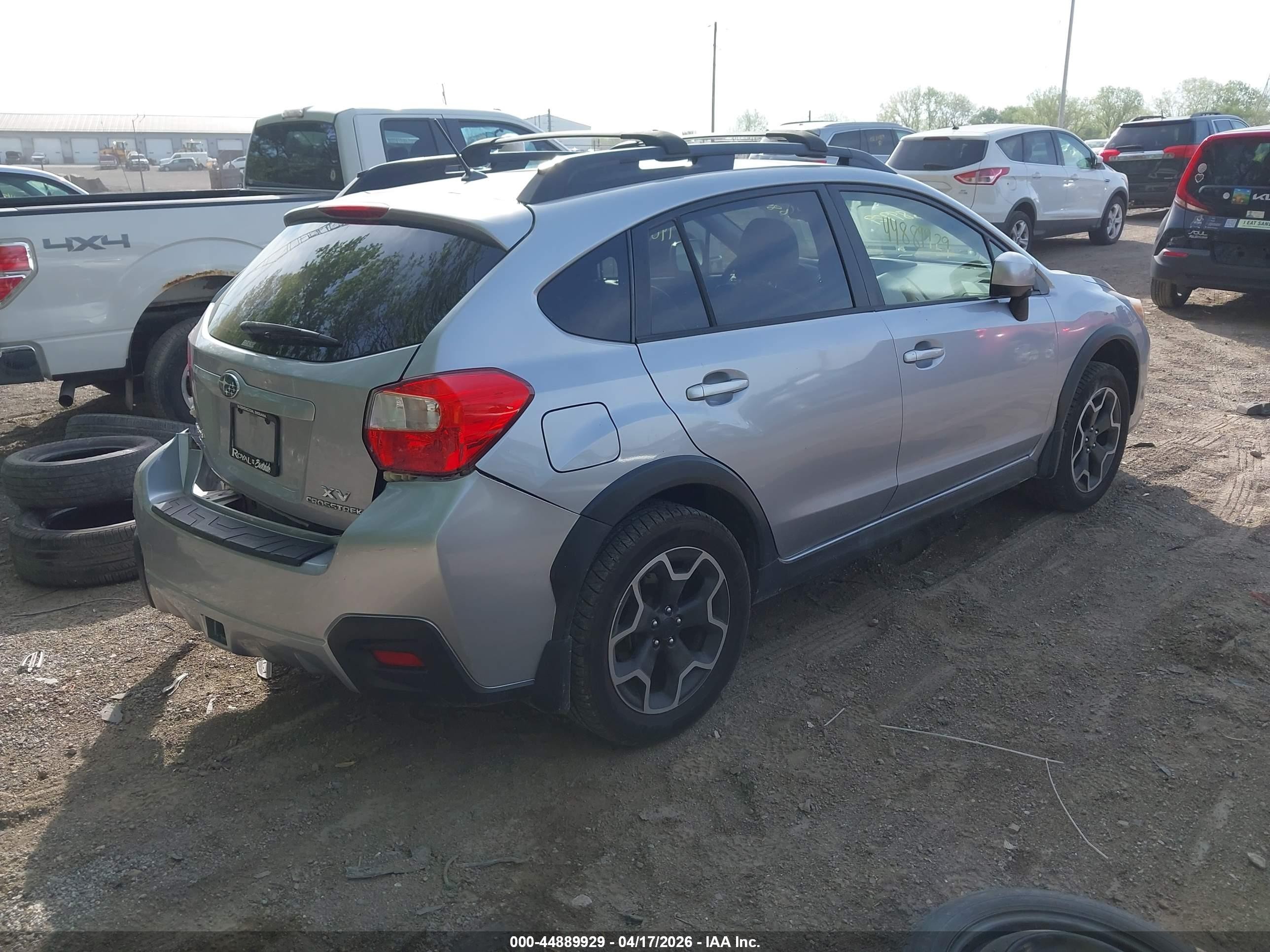 2014 Subaru Xv Crosstrek 2.0i Limited Silver vin: JF2GPAGCXE8248315