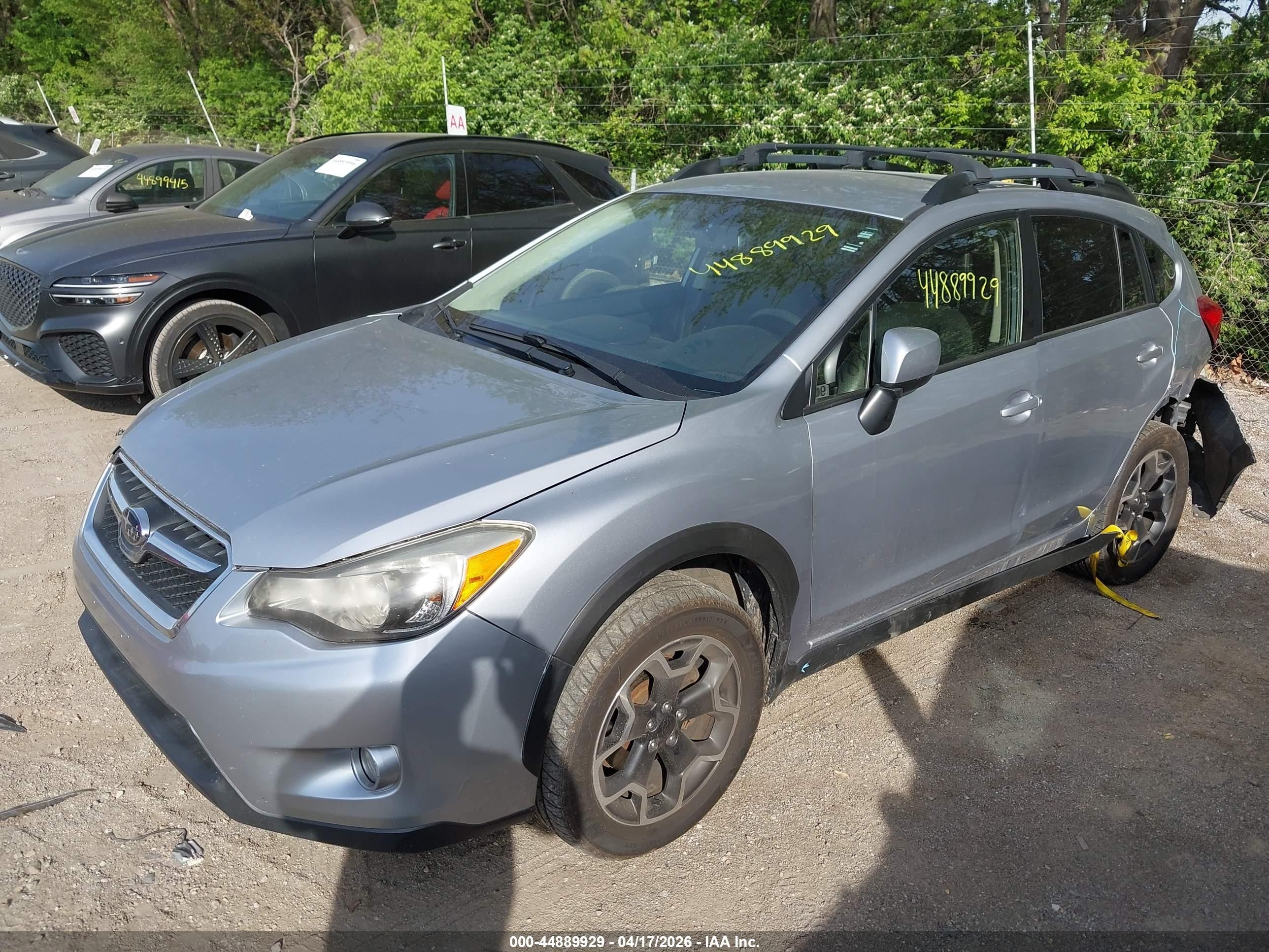 2014 Subaru Xv Crosstrek 2.0i Limited Silver vin: JF2GPAGCXE8248315