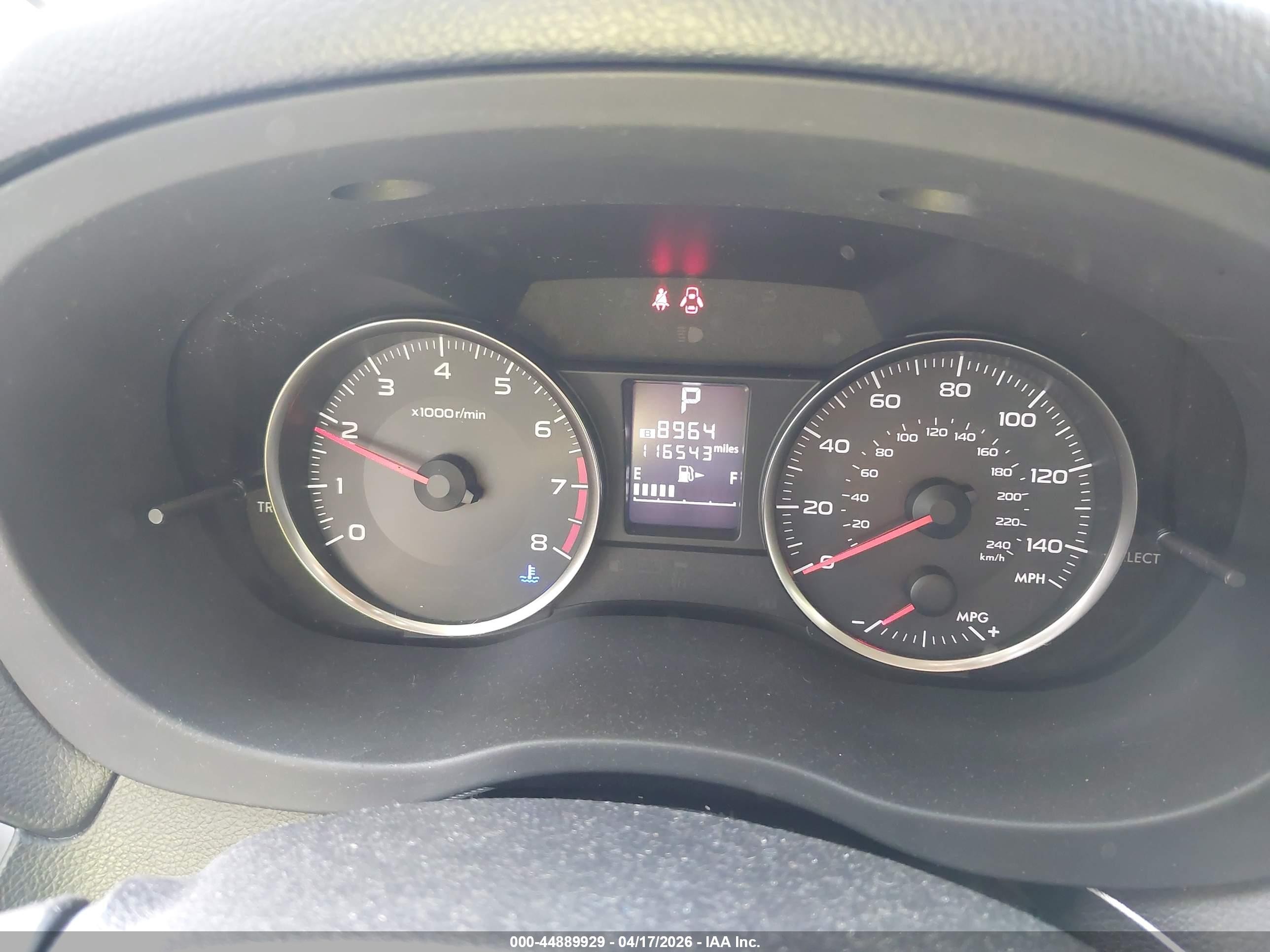 2014 Subaru Xv Crosstrek 2.0i Limited Silver vin: JF2GPAGCXE8248315