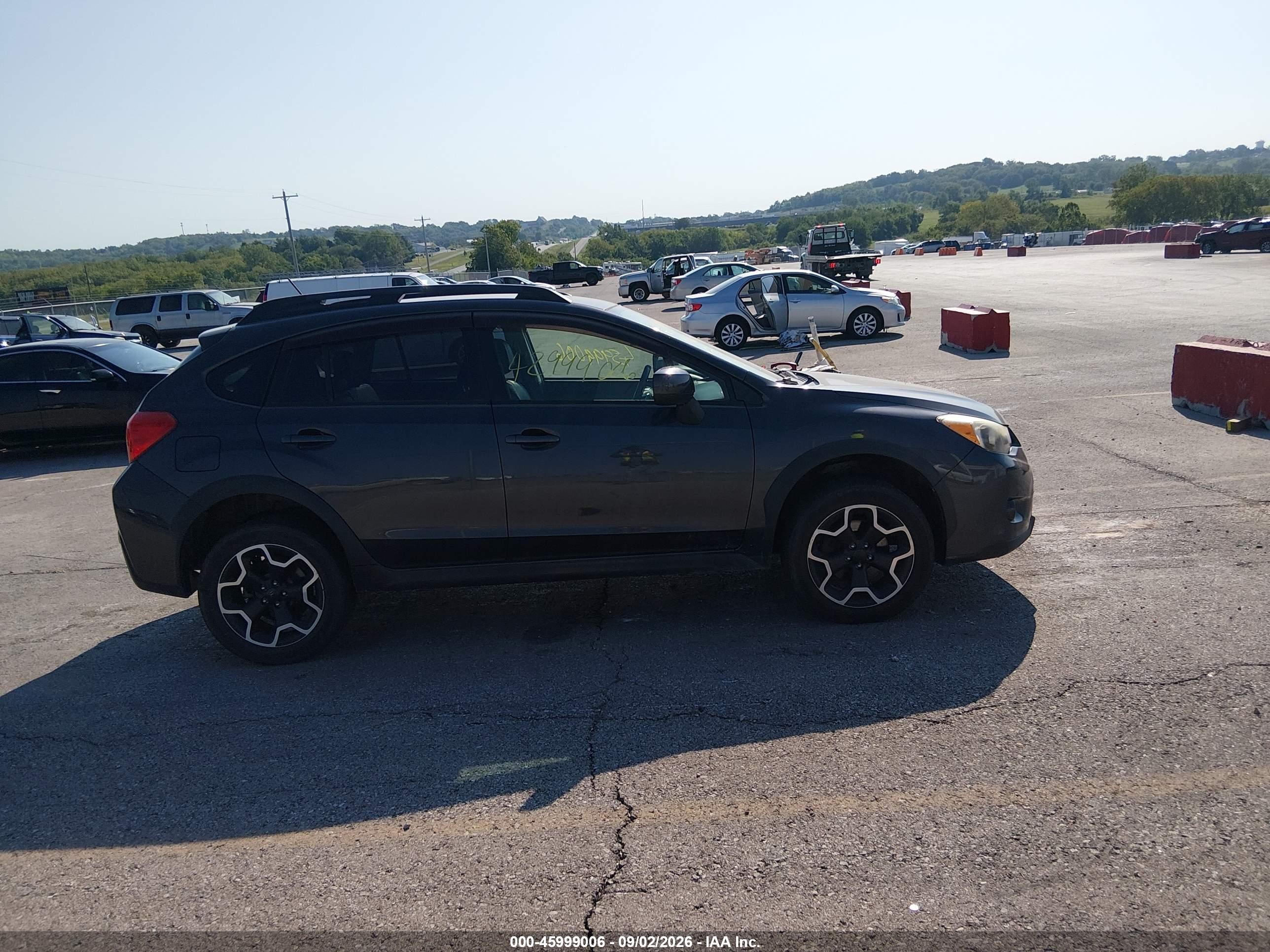 2014 Subaru Xv Crosstrek 2.0 Limited Black vin: JF2GPAGCXE8313177
