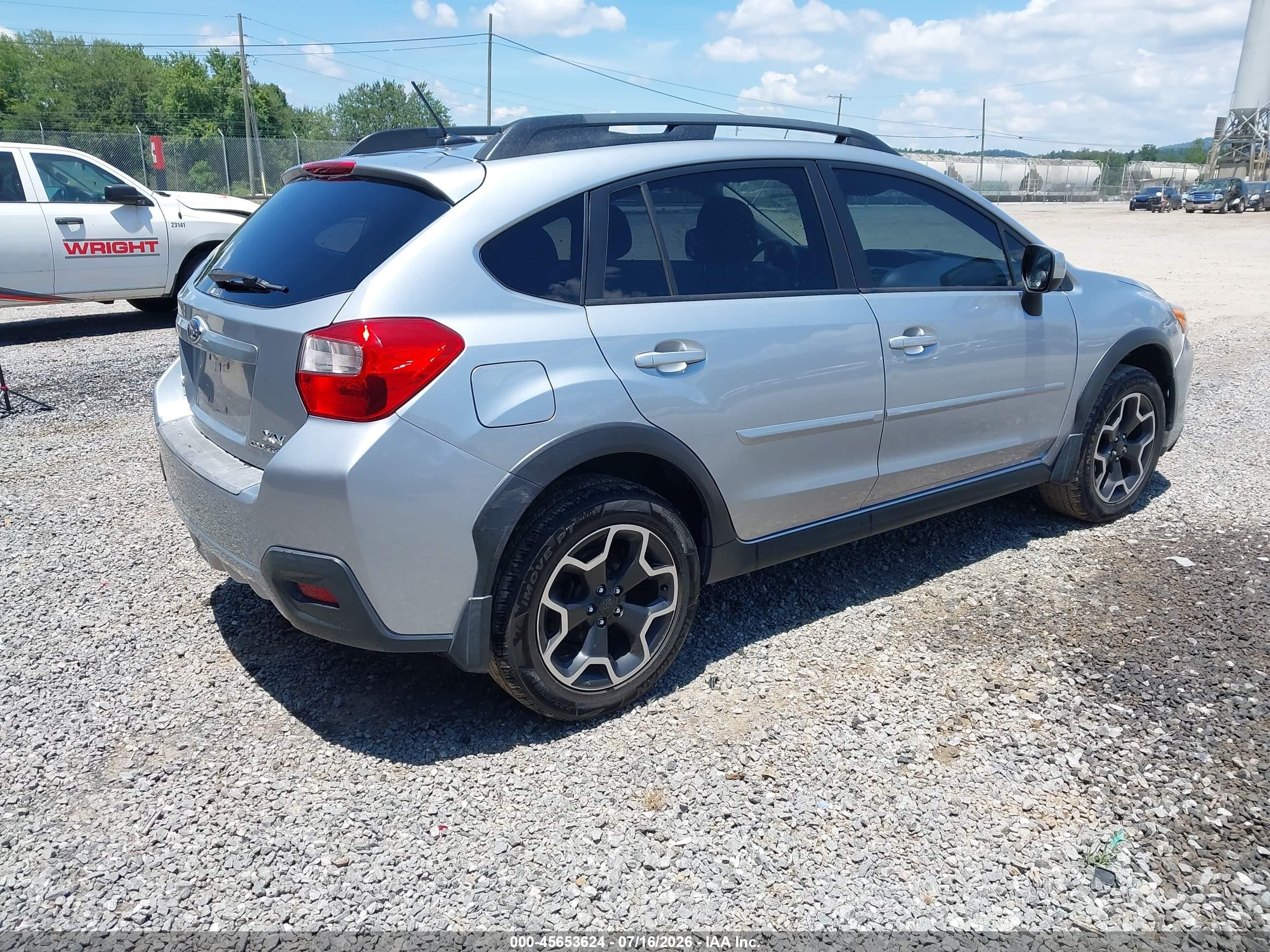 2013 Subaru Xv Crosstrek 2.0i Limited Silver vin: JF2GPAKC0D2873198