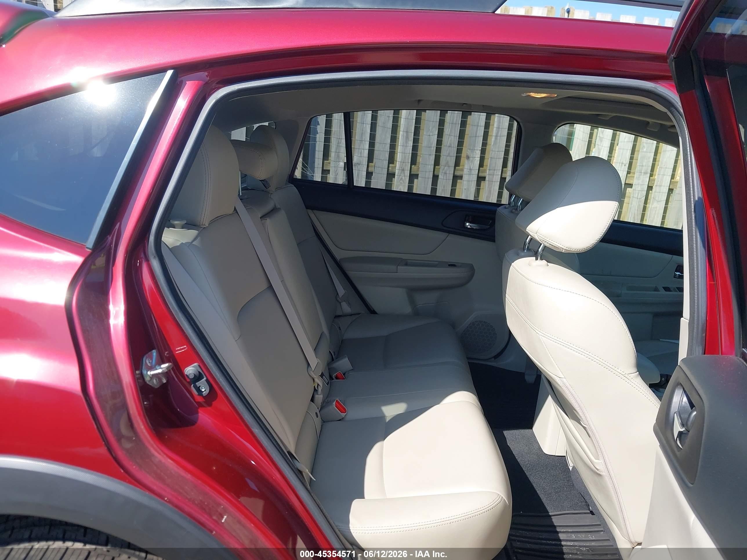 2014 Subaru Xv Crosstrek 2.0i Limited Burgundy vin: JF2GPAKC0E8214276