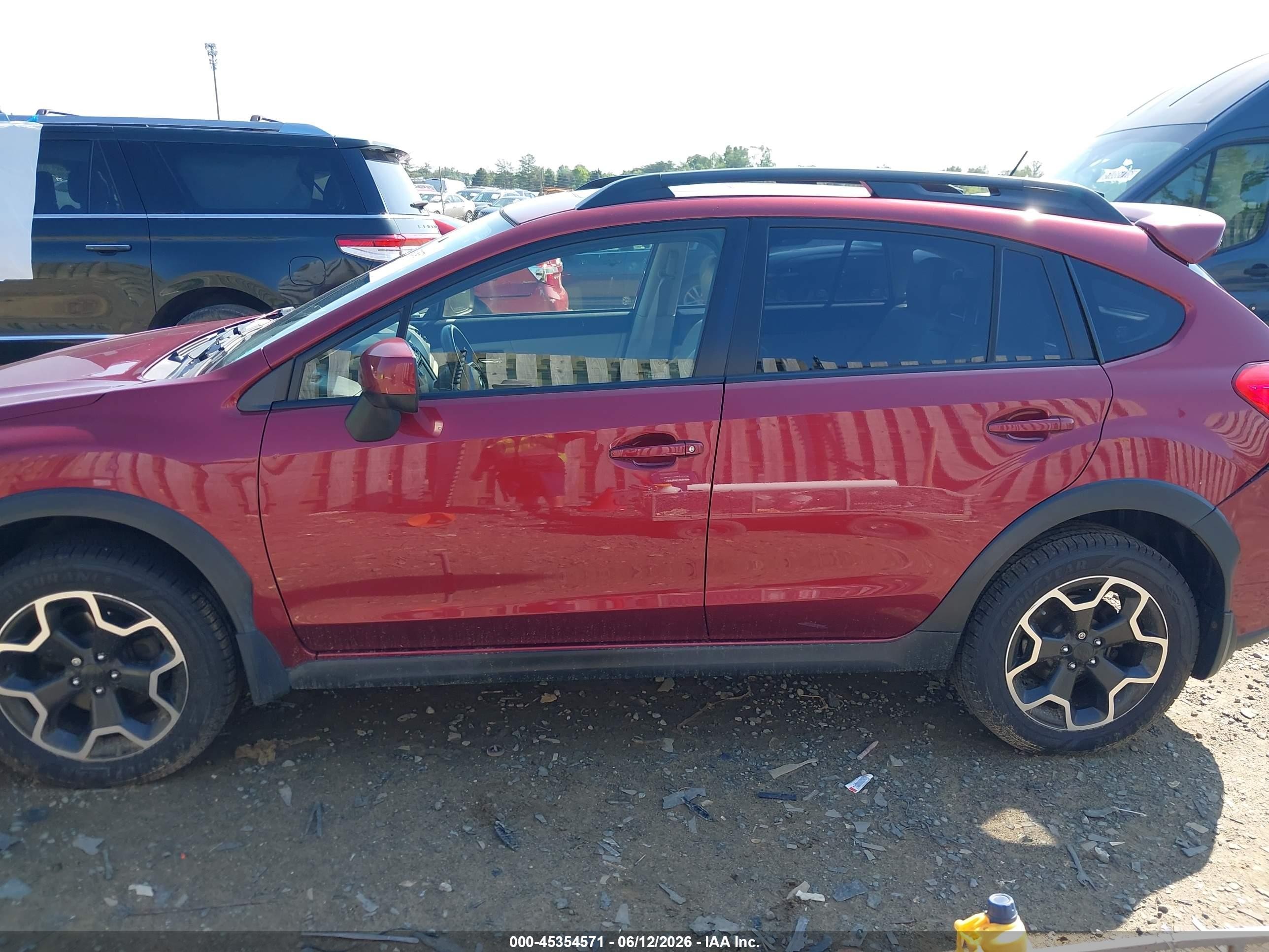 2014 Subaru Xv Crosstrek 2.0i Limited Burgundy vin: JF2GPAKC0E8214276